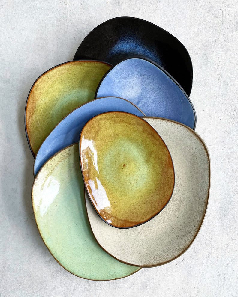 Dinner Plate in Avo Green