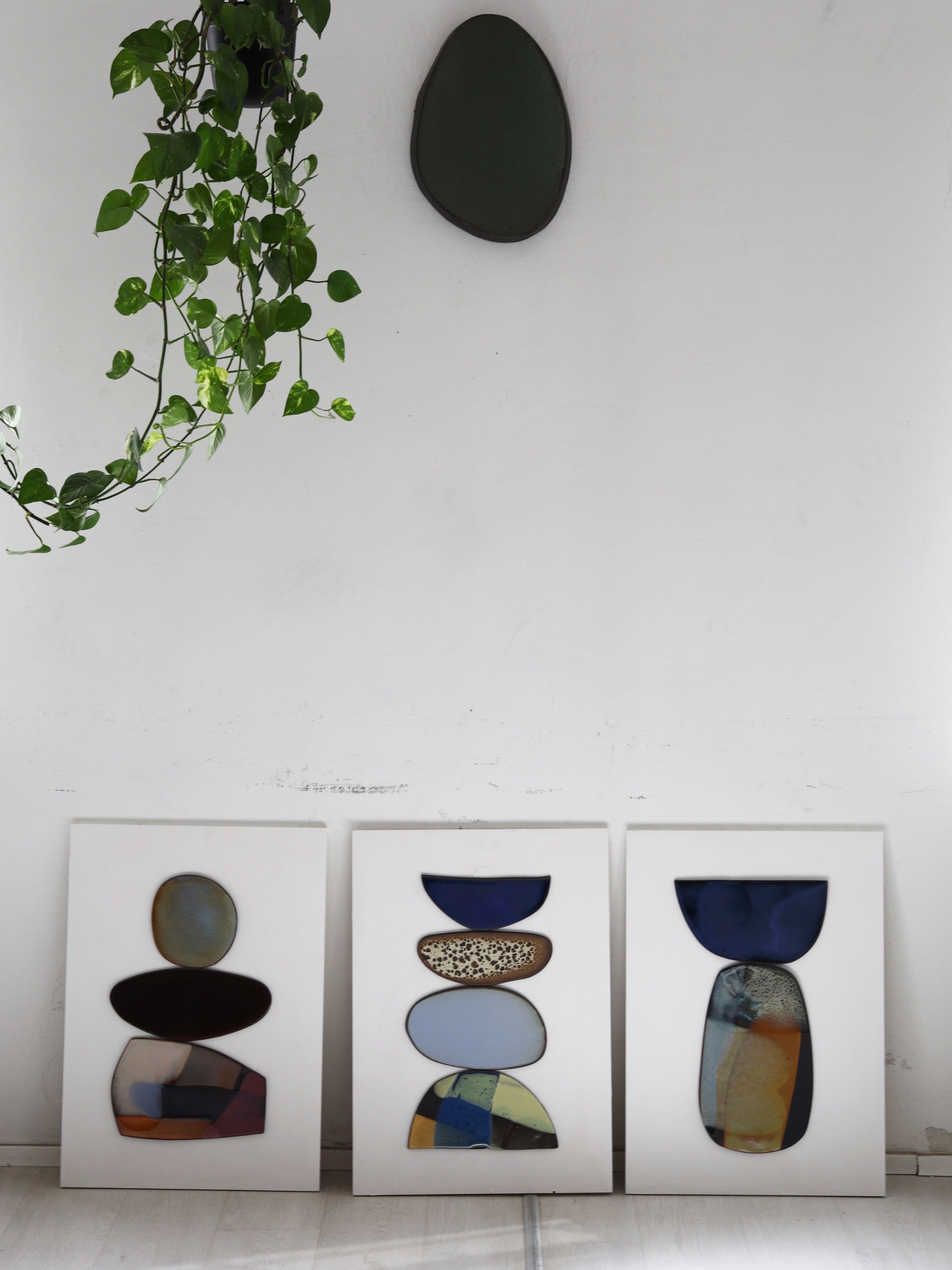 Ceramic Painting "Between Us"
