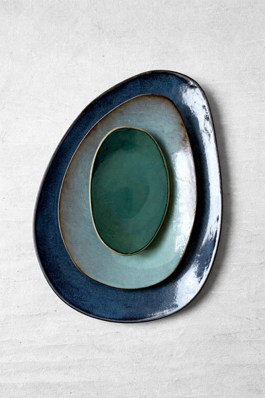 Hana Karim スロベニア陶器皿 2枚セット【小サイズ】 Serving Bowls & Trays