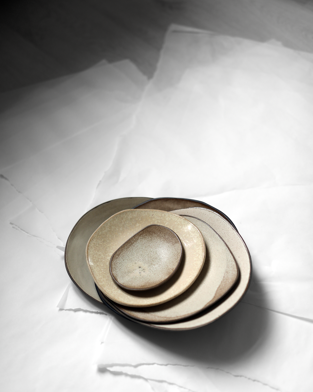 Dinner Plate in Cinnamon