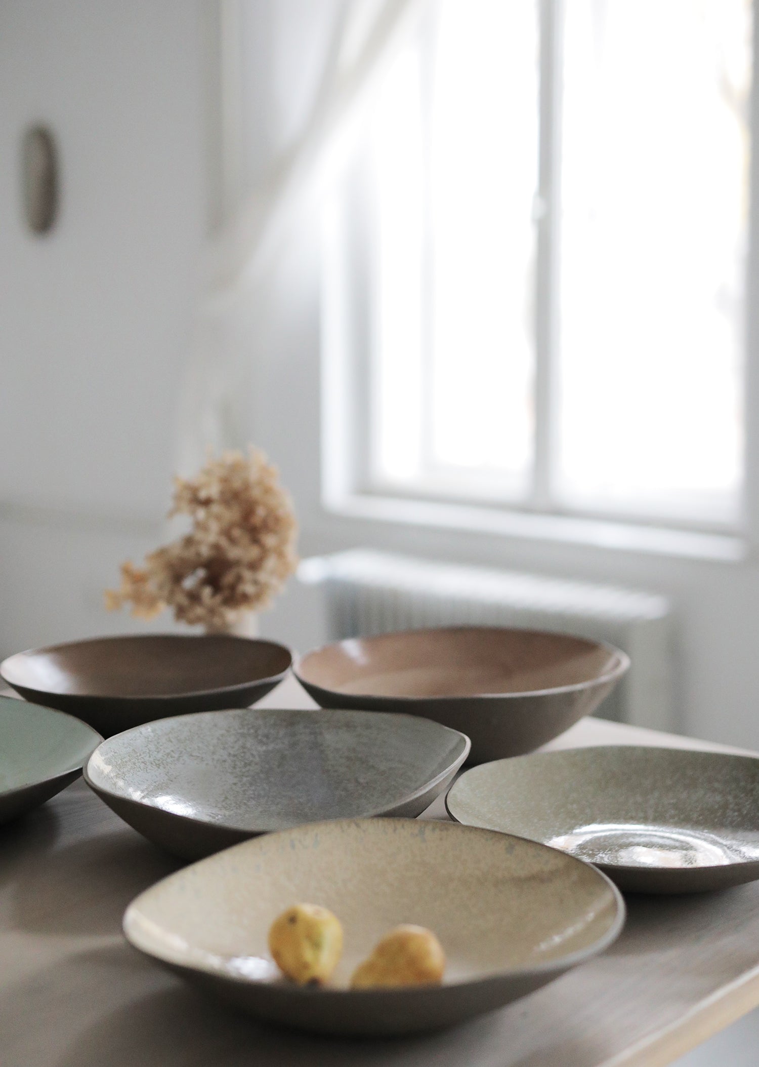 Salad Bowl in Soft Ecru