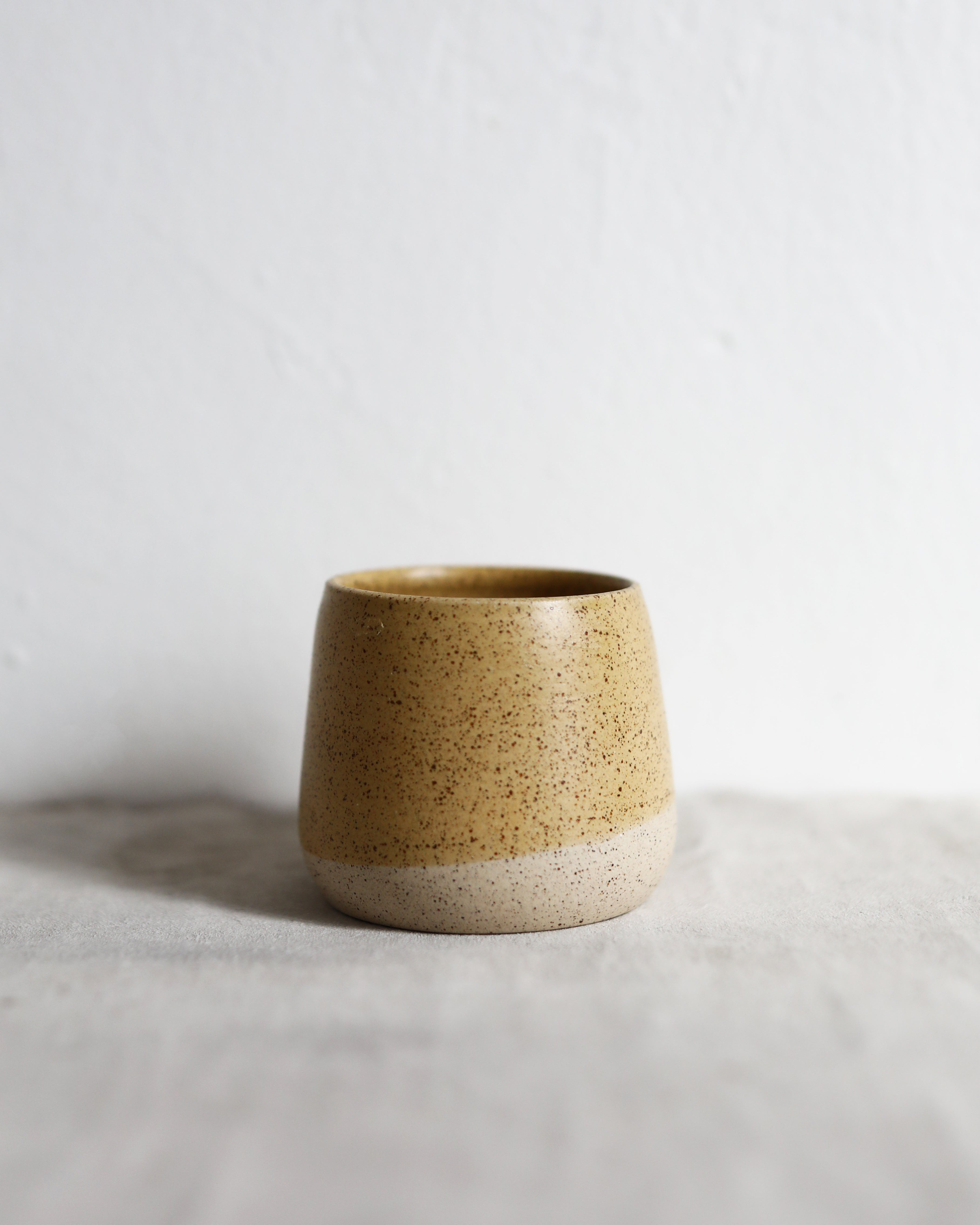 Cappuccino Cup in Custard Cream