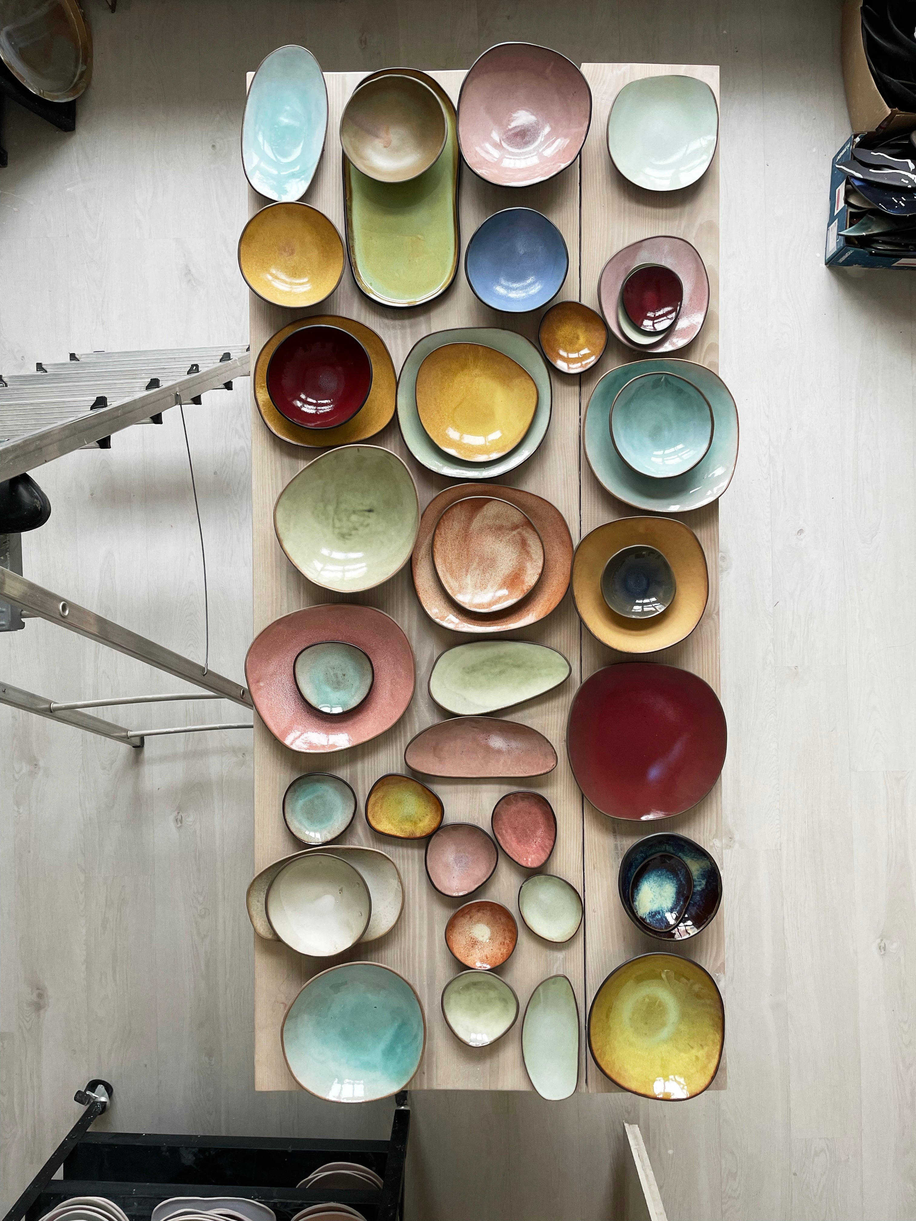 Medium Serving Tray in Honey