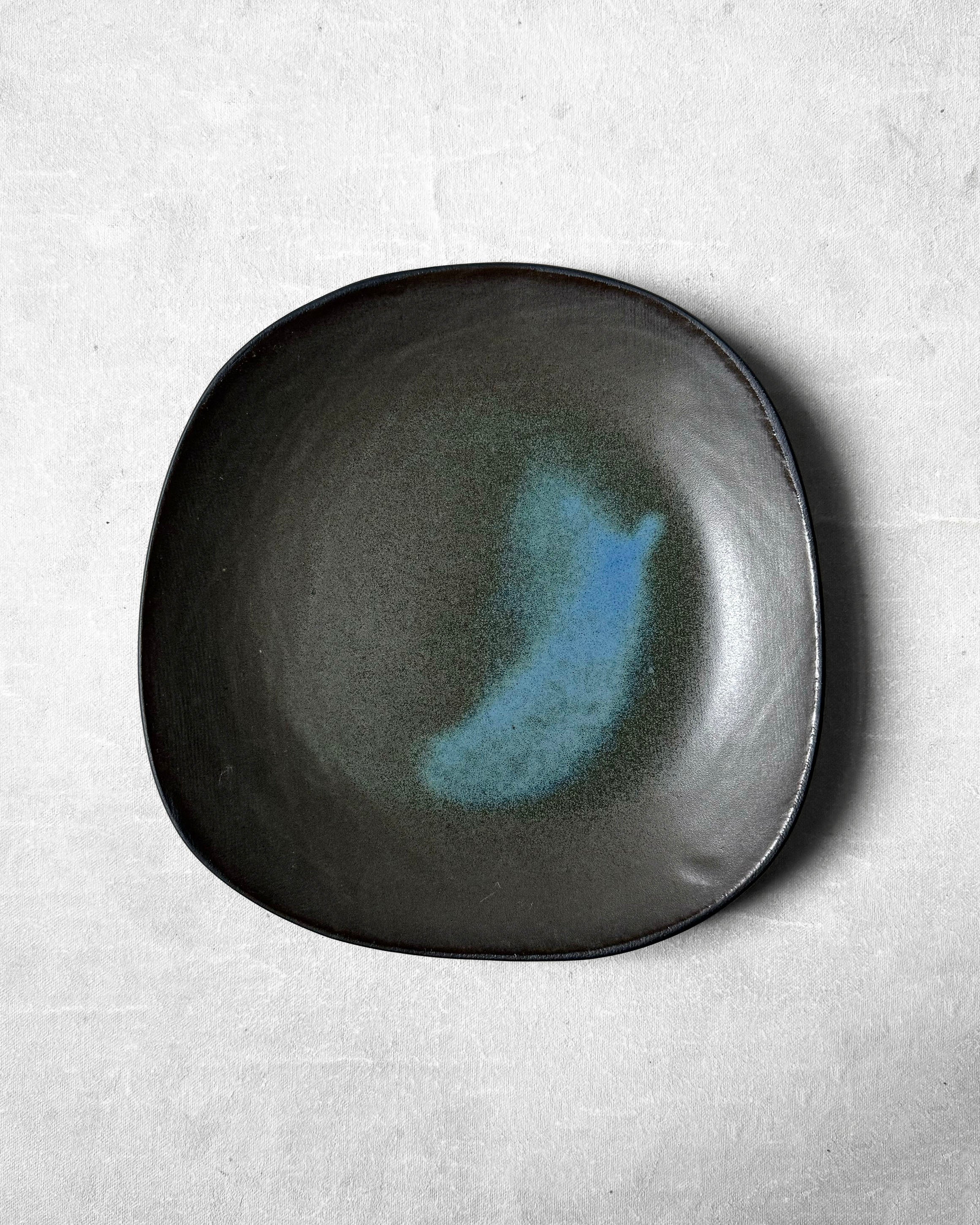 Dinner Plate in Teal Glow