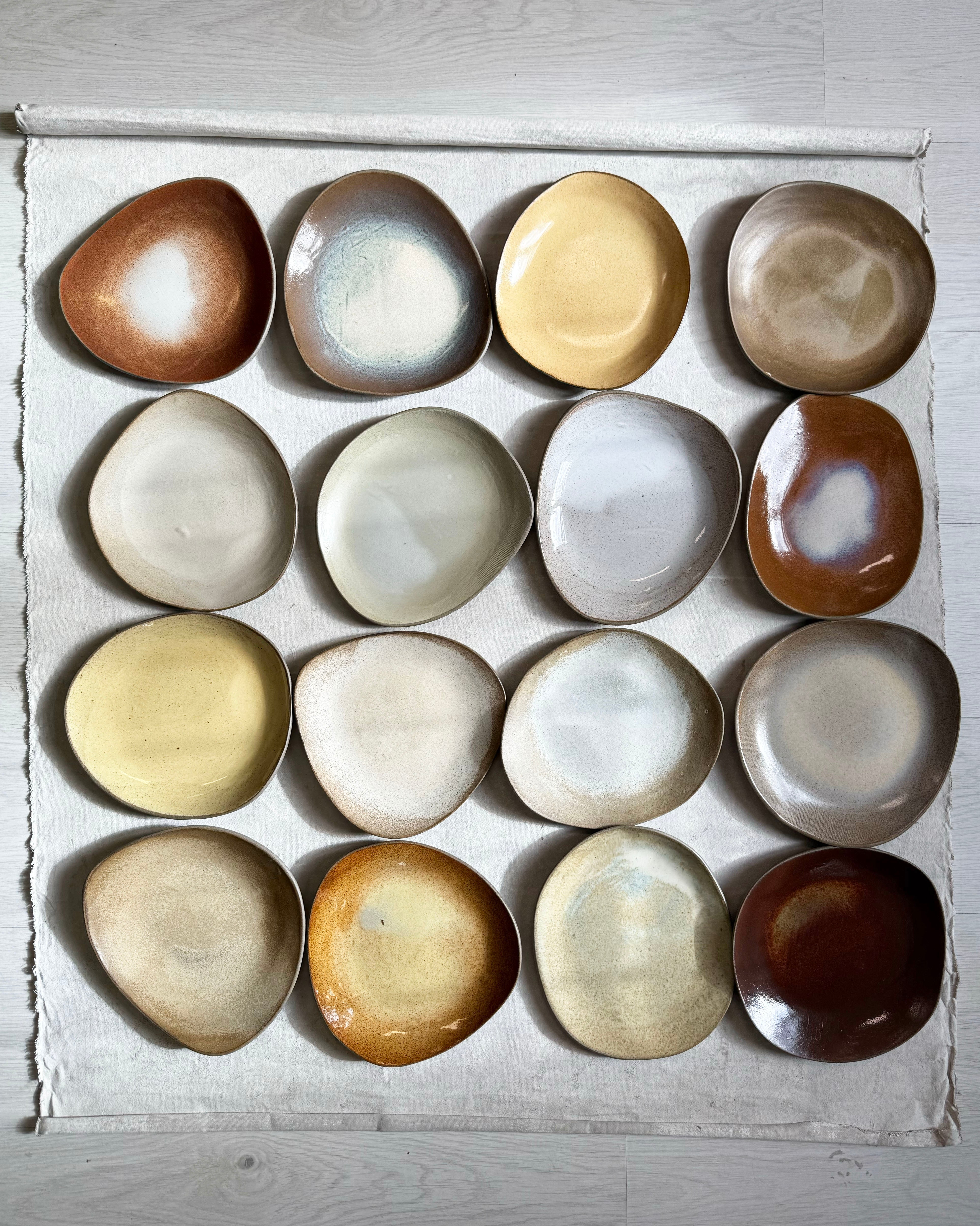 Dinner Plate in Muted Amber