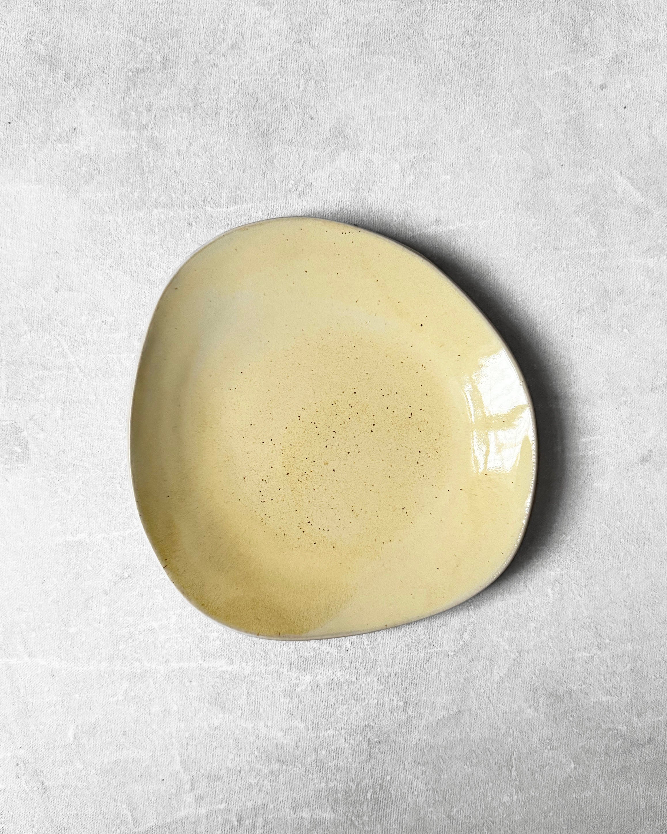 Dessert Plate in Vanilla Cream