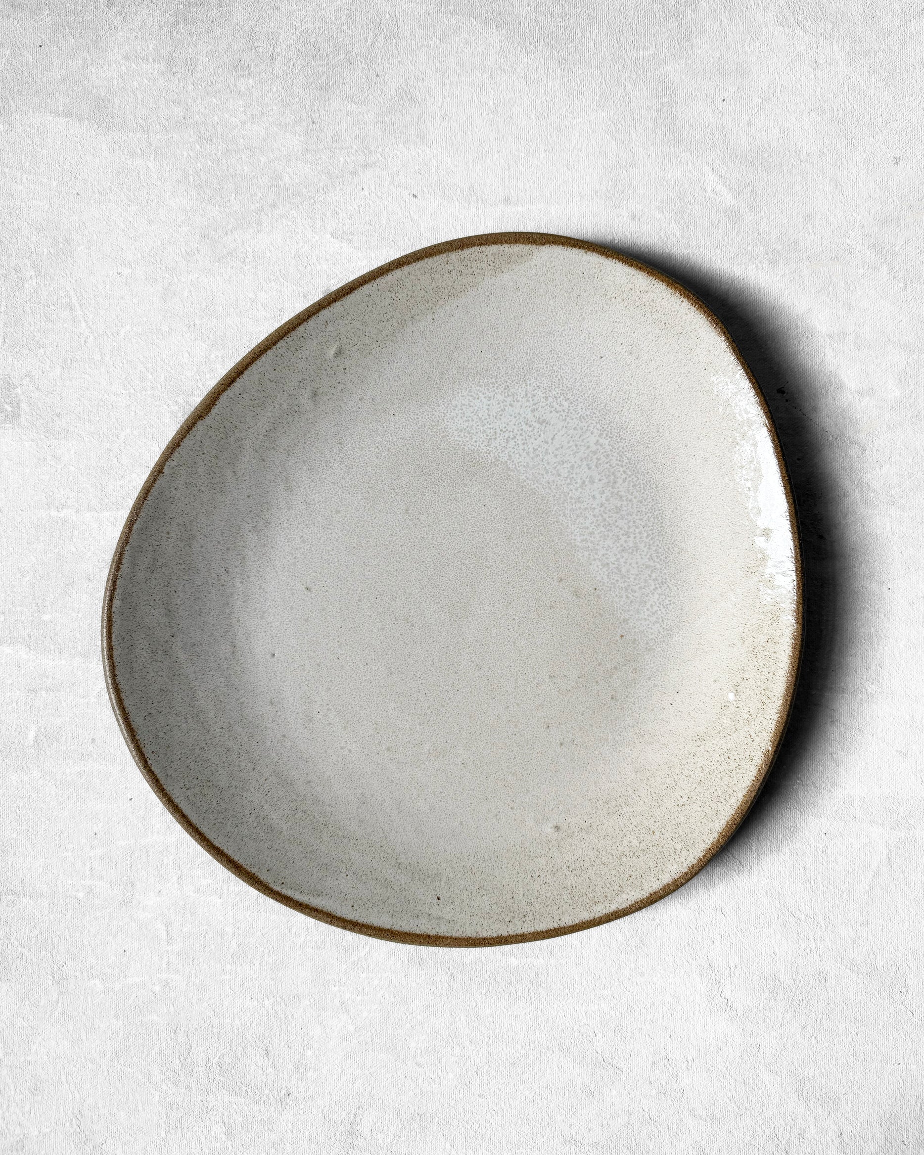 Dinner Plate in Dove