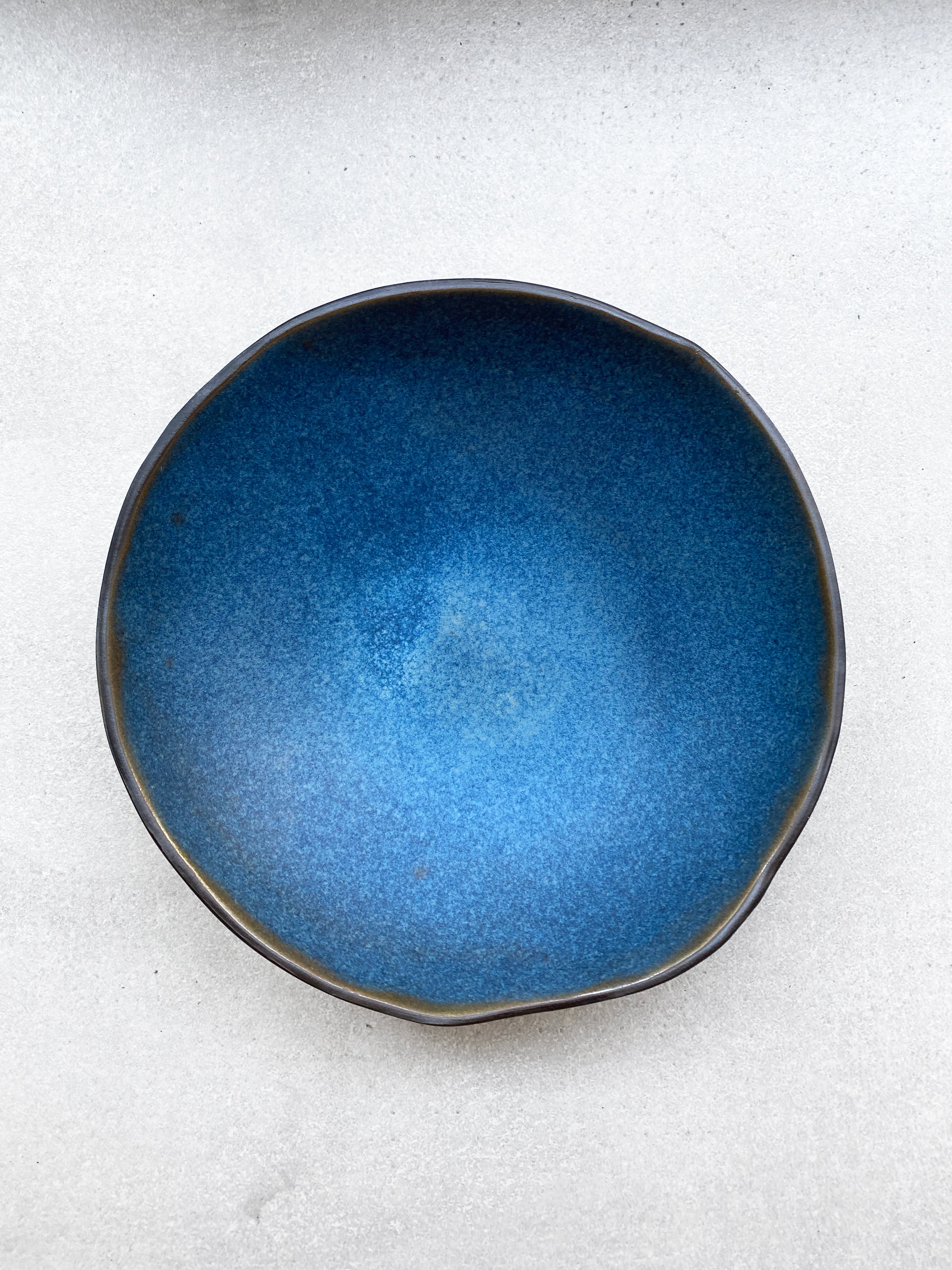 Serving Bowls & Trays
