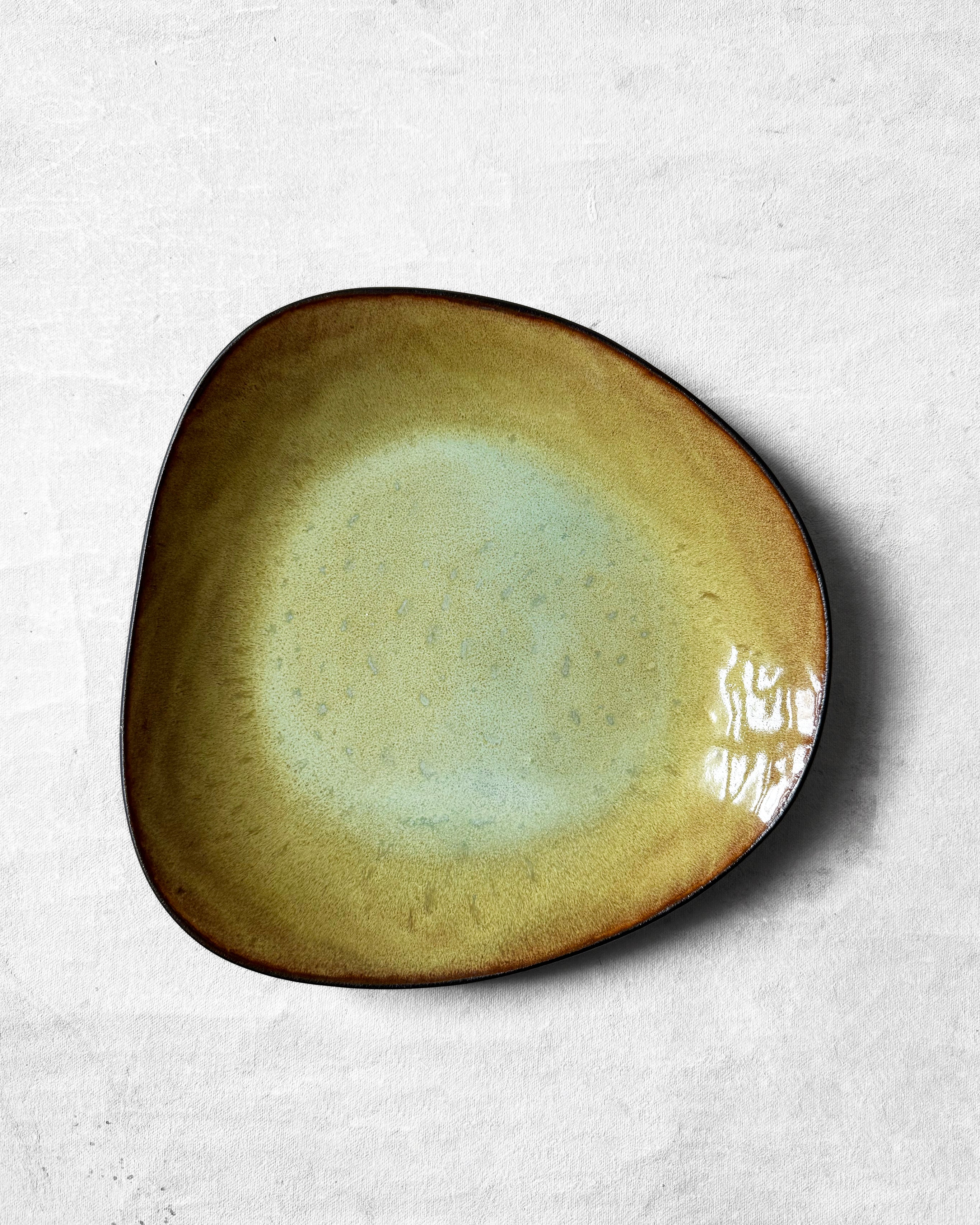 Dinner Plate in Avo Green