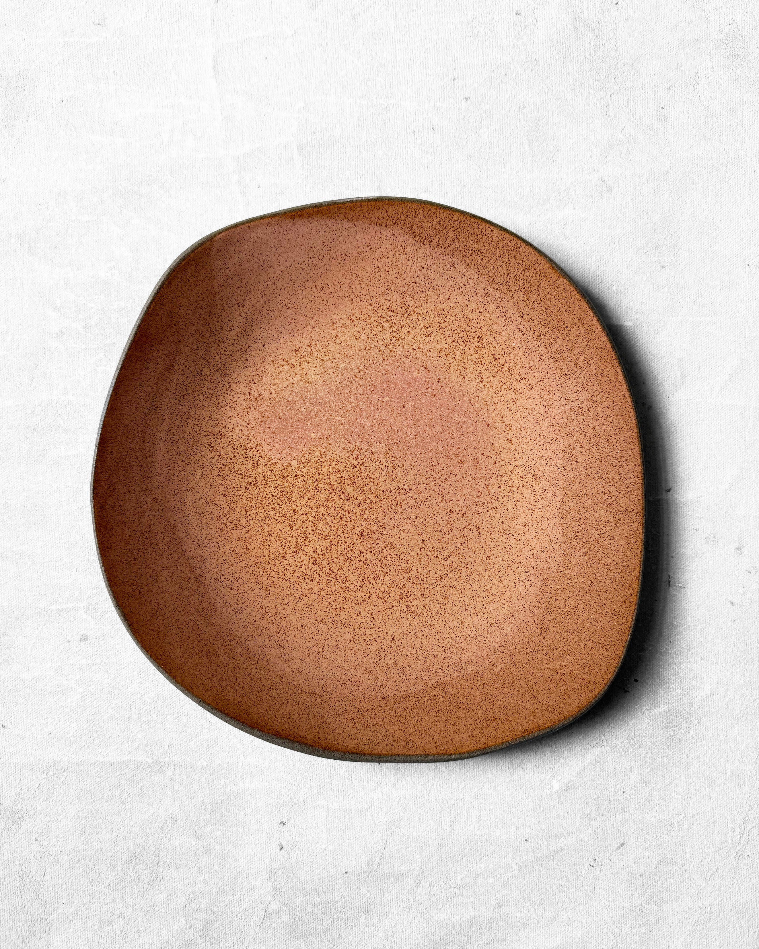 Dinner Plate in Hibiscus