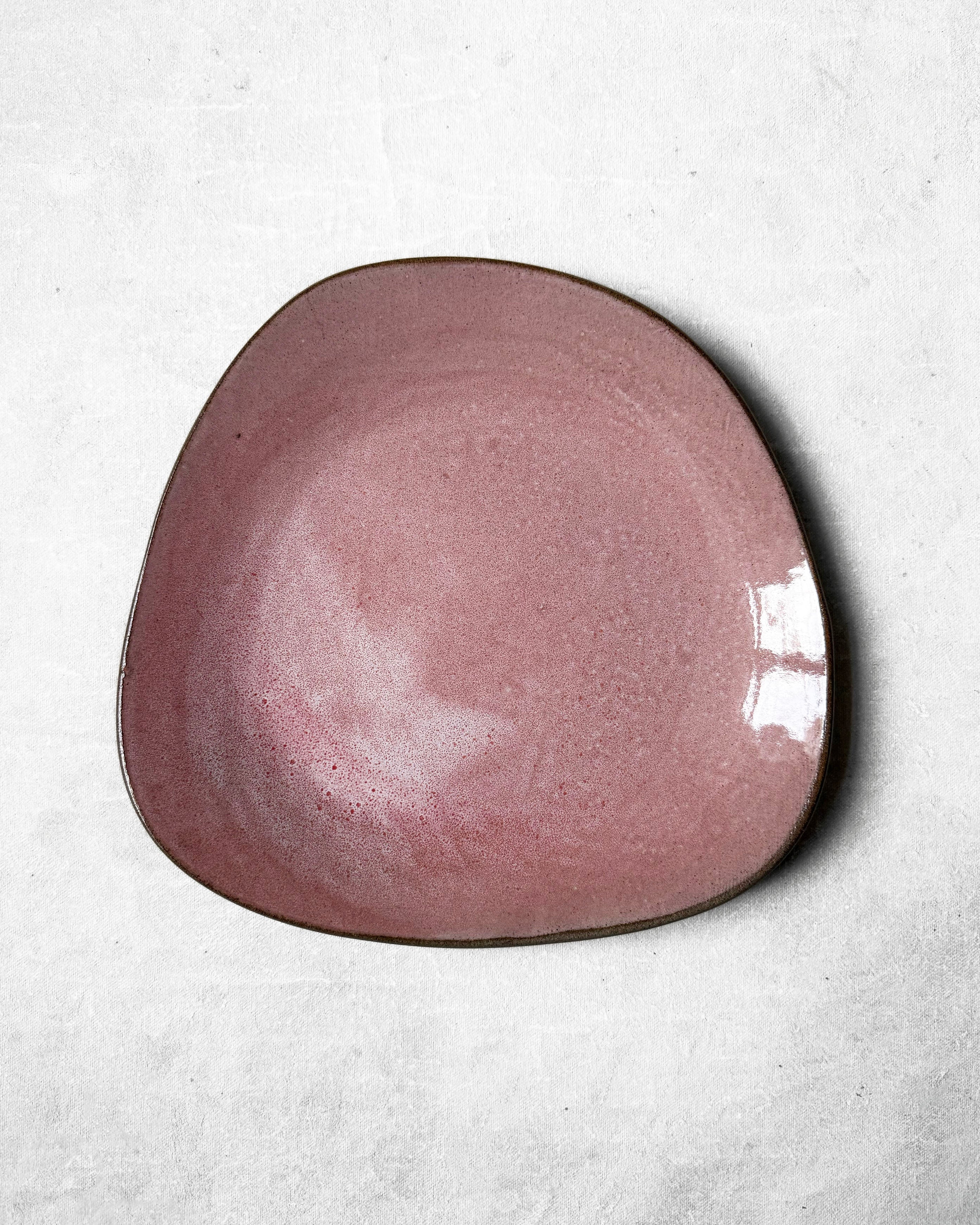 Dinner Plate in Petal Pink