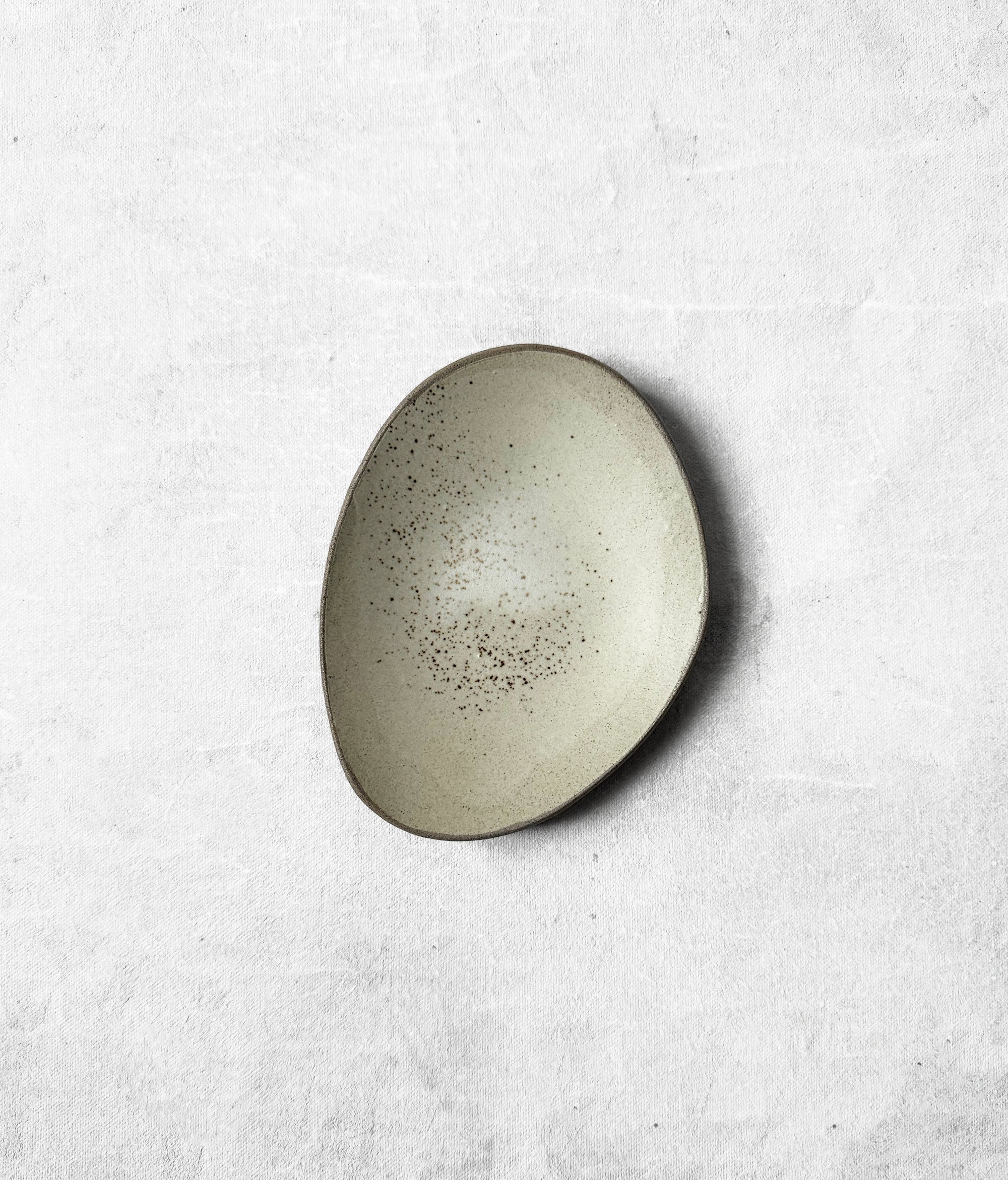 Tapas Plate in Speckled Beige