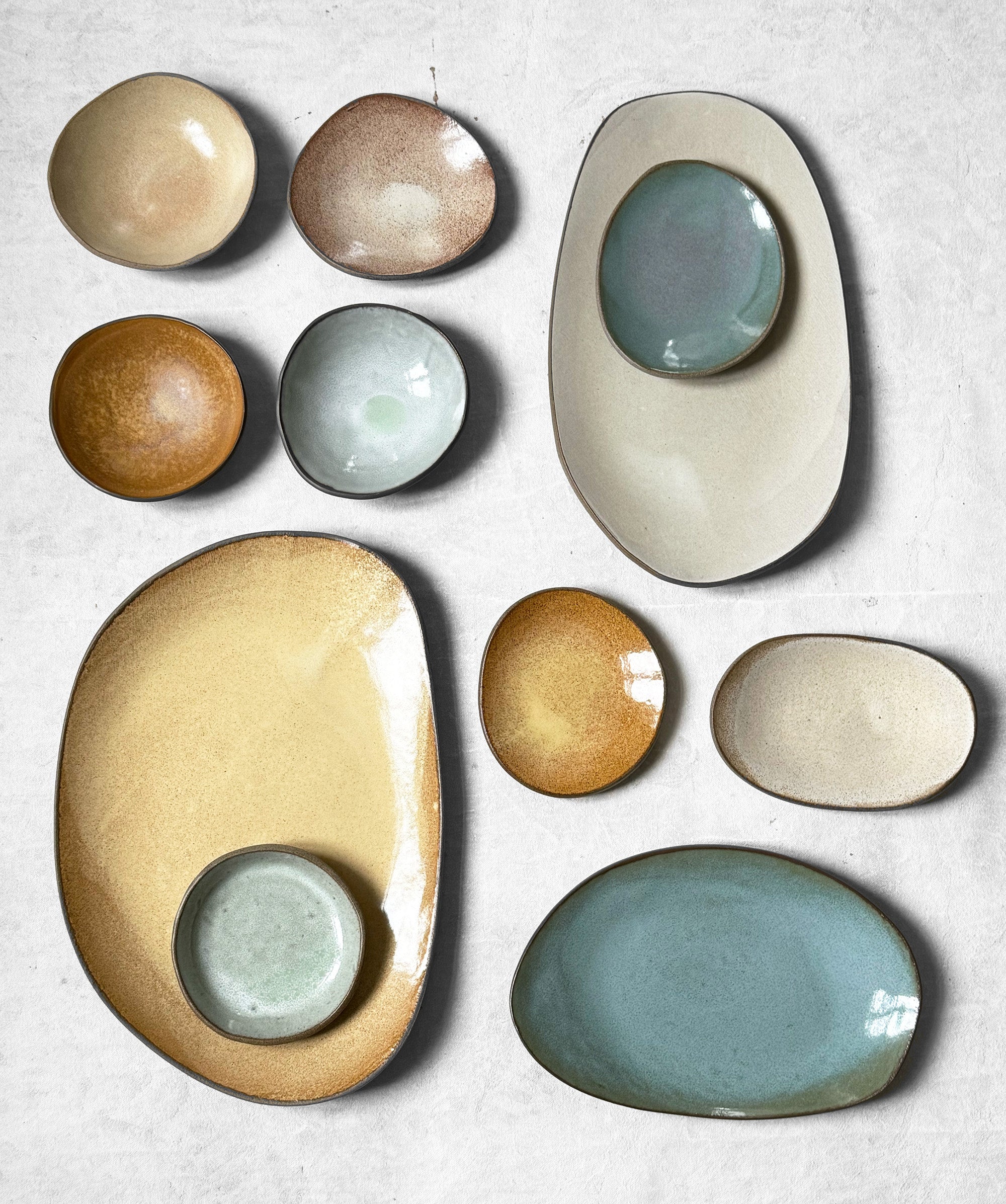 Large Serving Tray in Tumeric Latte