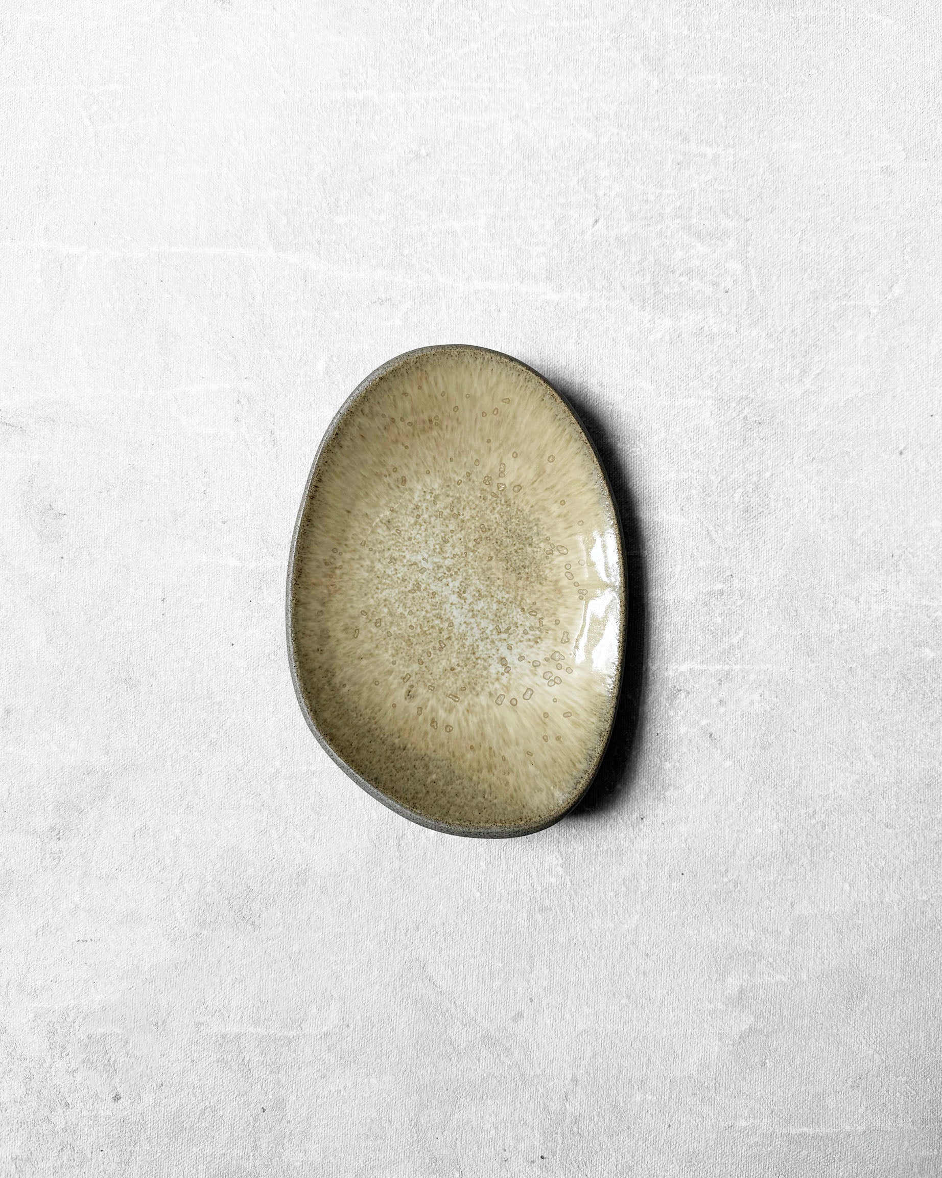 Tapas Plate in Marbled Beige
