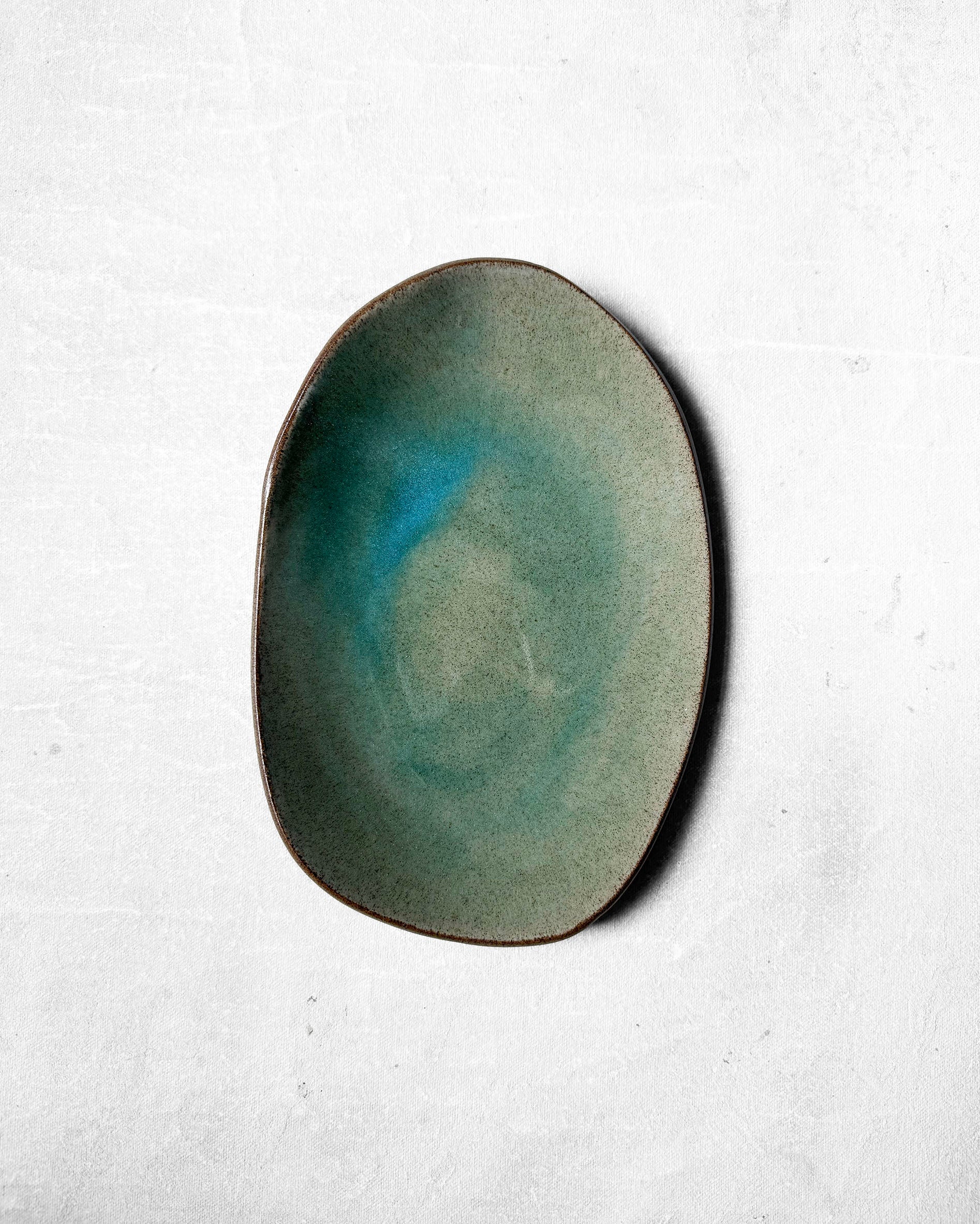 Small Serving Platter in Emerald Splash