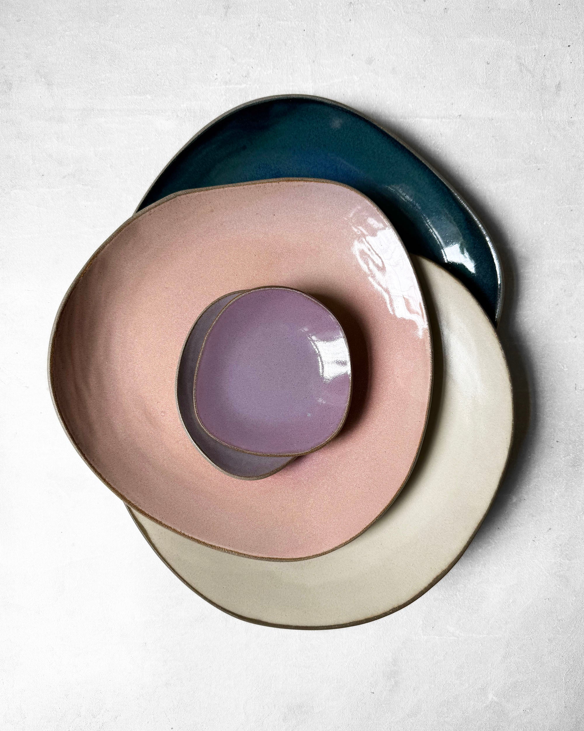 Large Round Serving Platter in Linen