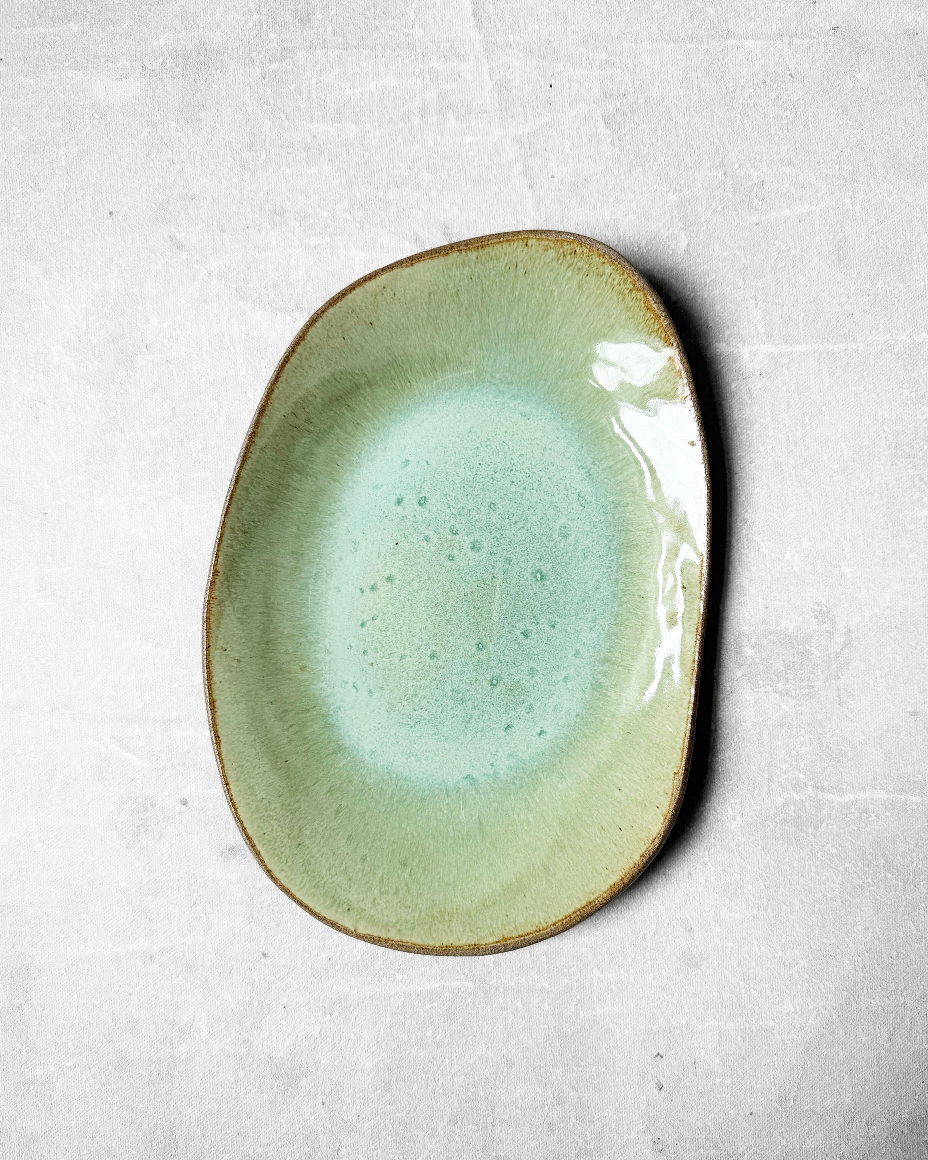 Dessert Plate in Avo Green