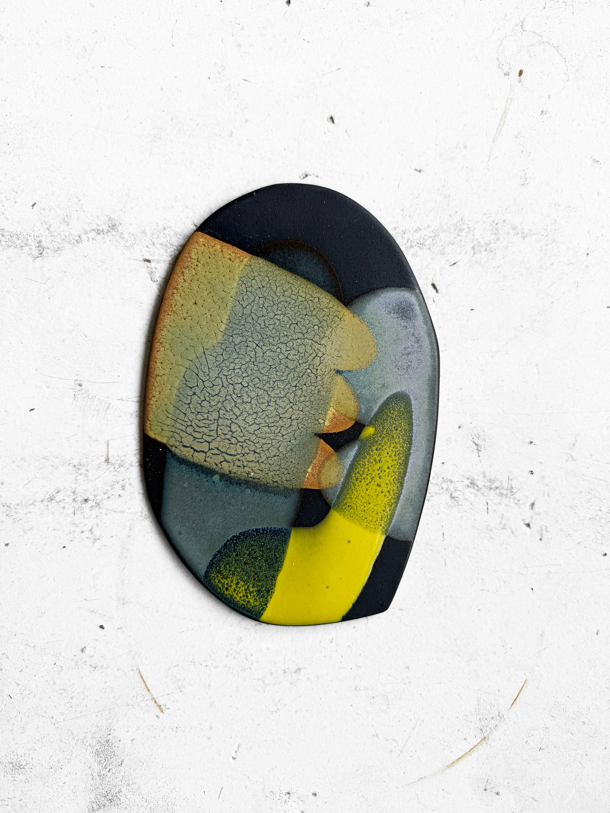 Ceramic Painting "Closer"