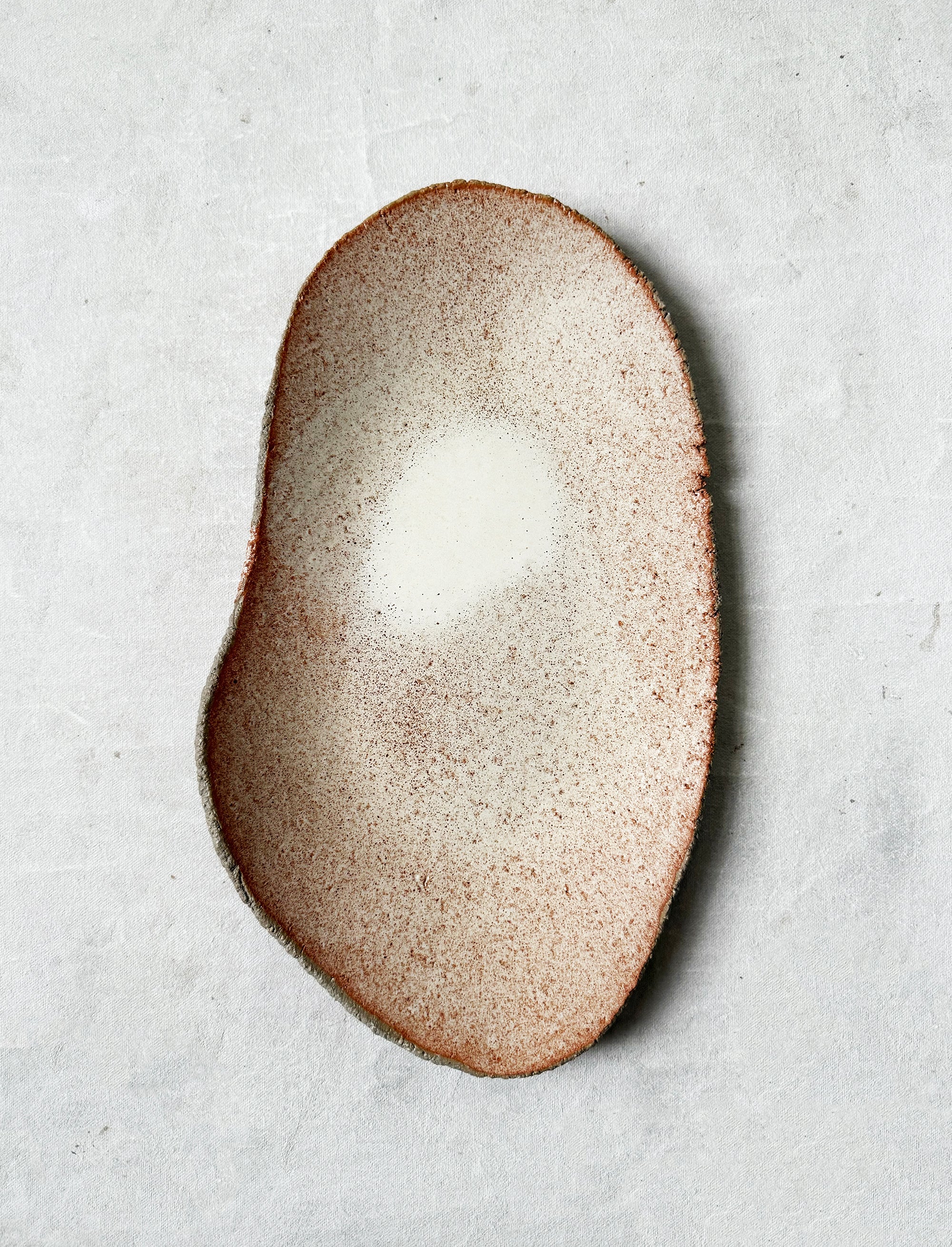 Large Tray in Cinammon