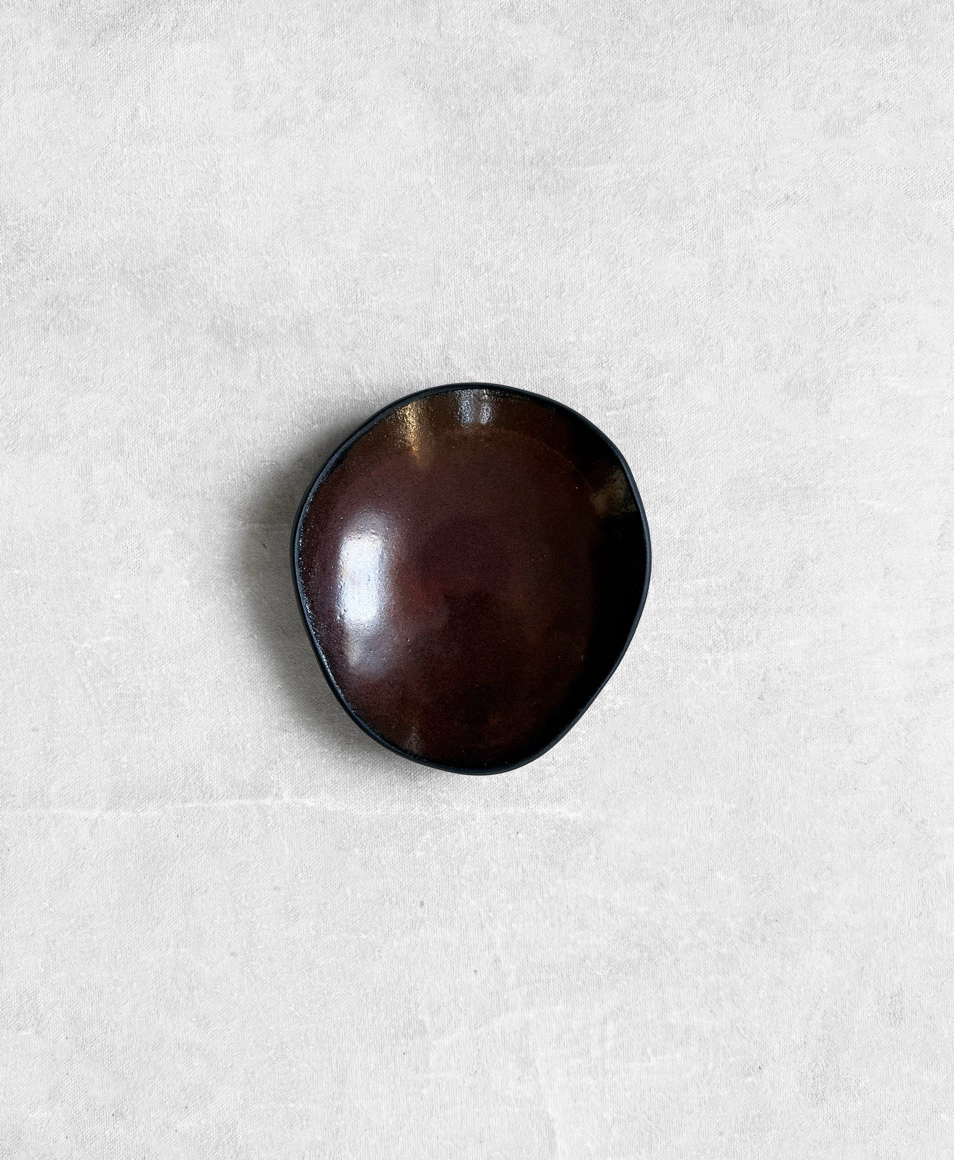 Tapas Plate in Bronze Red