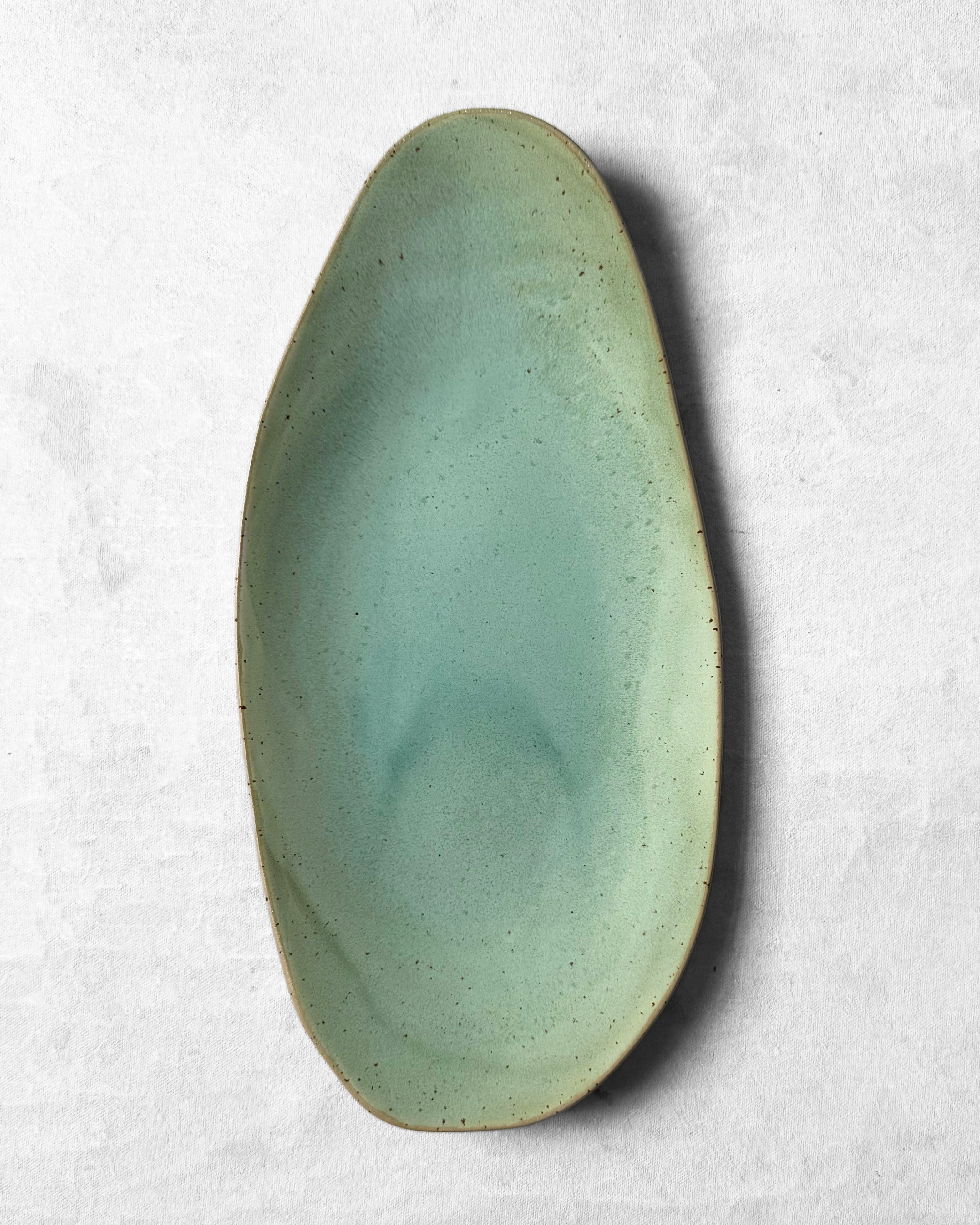 Large Serving Platter in Avo Green