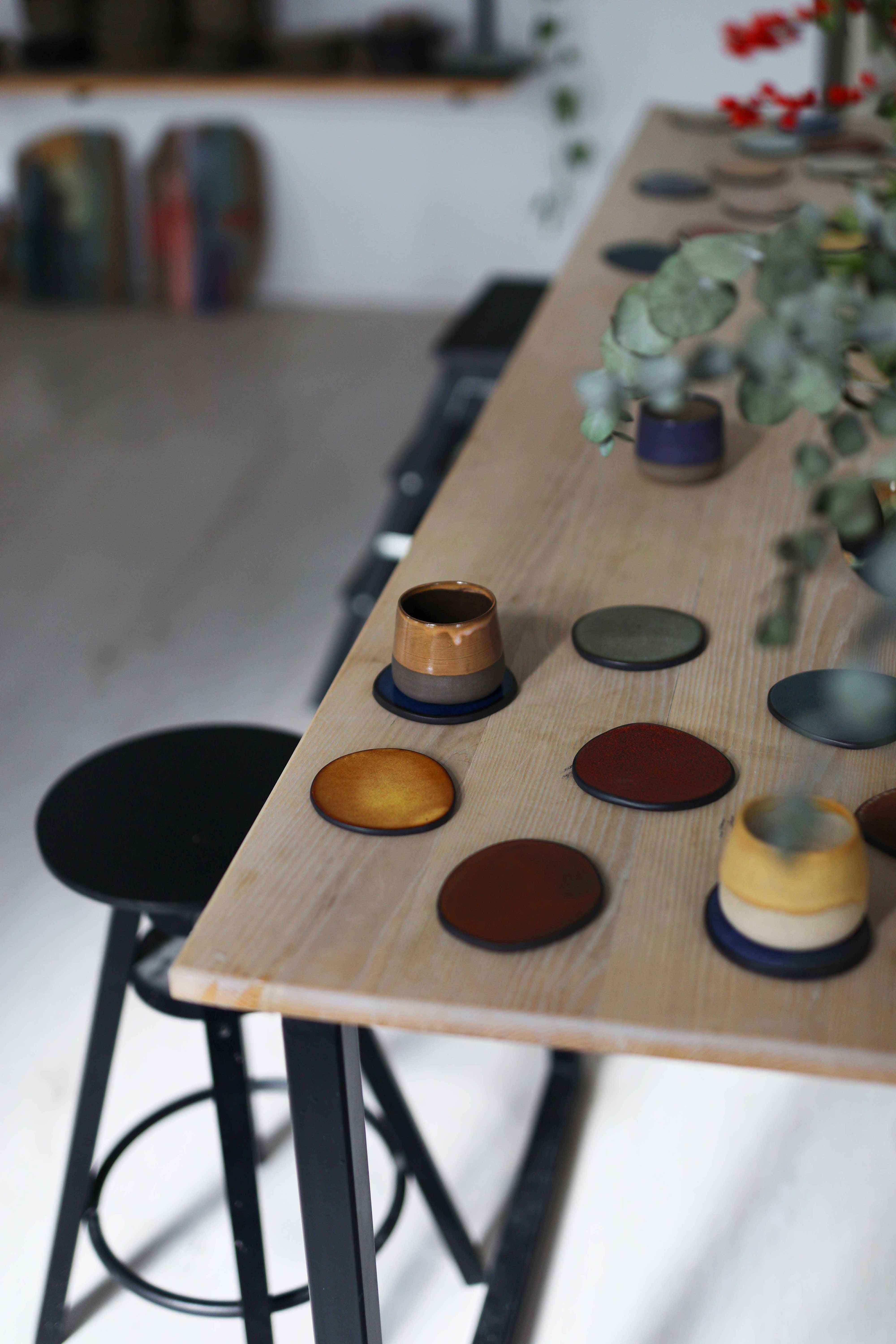 Coaster in Speckled Anthrazit