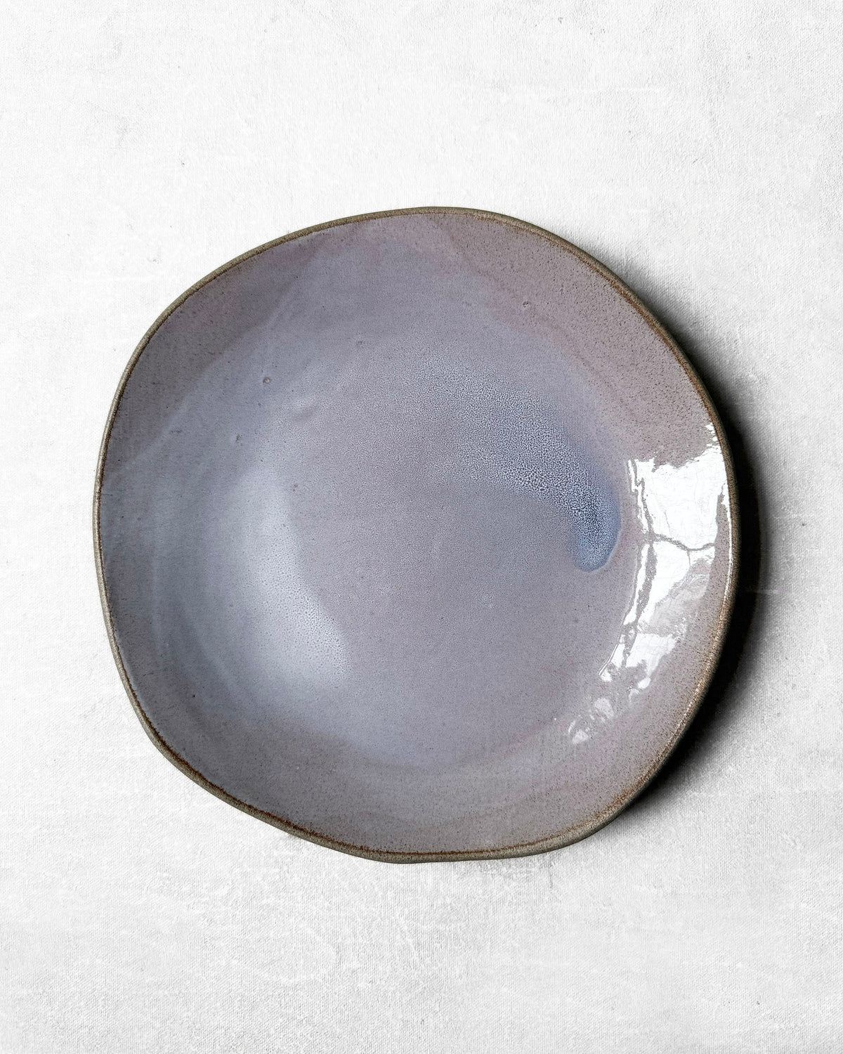 Dinner Plate in Lilac Swirl