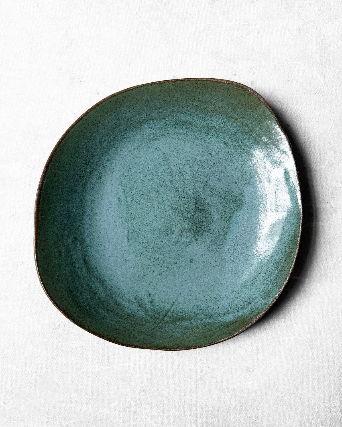 Dinner Plate in Emerald Swirl