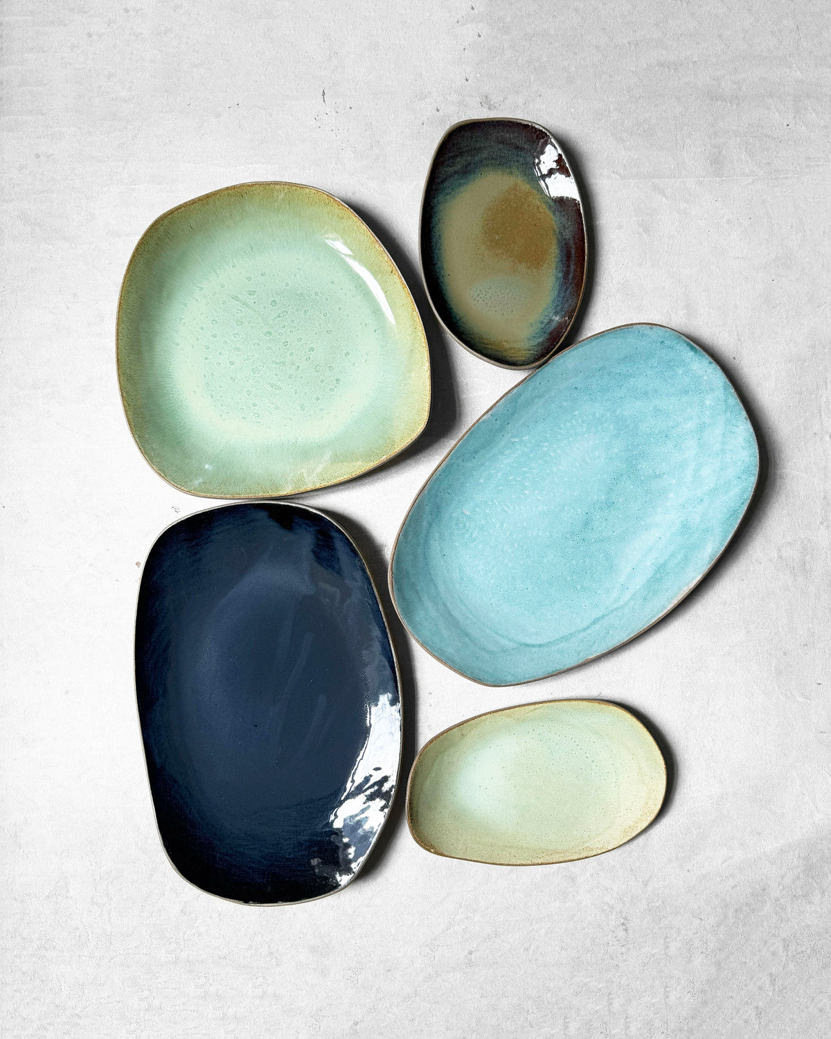 Small Serving Platter in Antique Jade