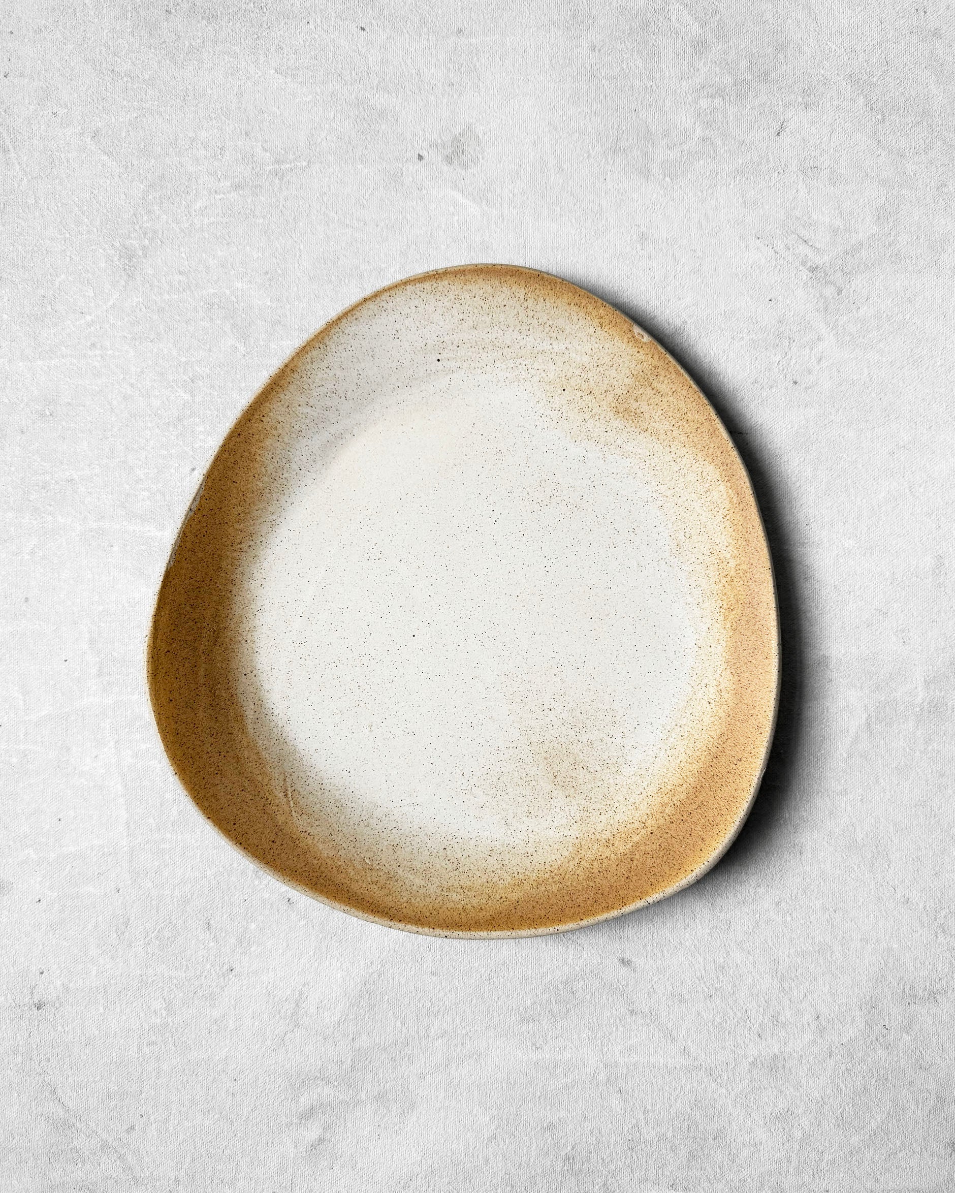 Dessert Plate in Speckled Beige