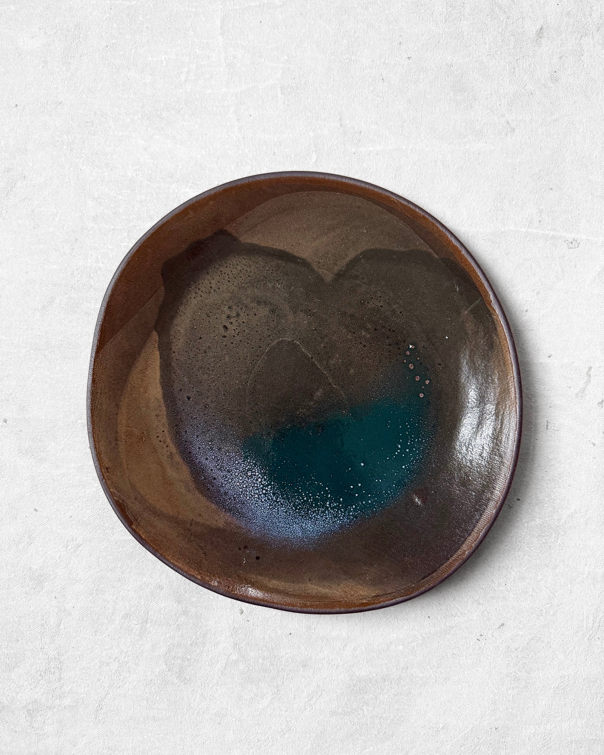 Dinner Plate in Mystic Mocha