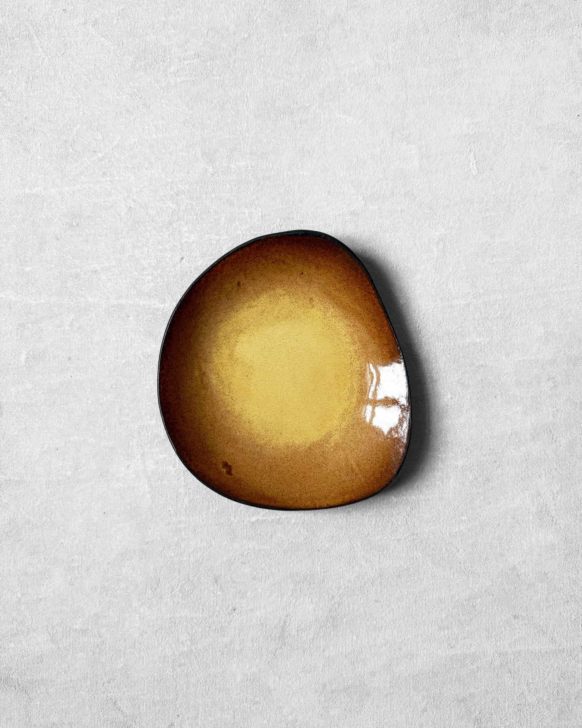 Tapas Plate in Gloss Honey