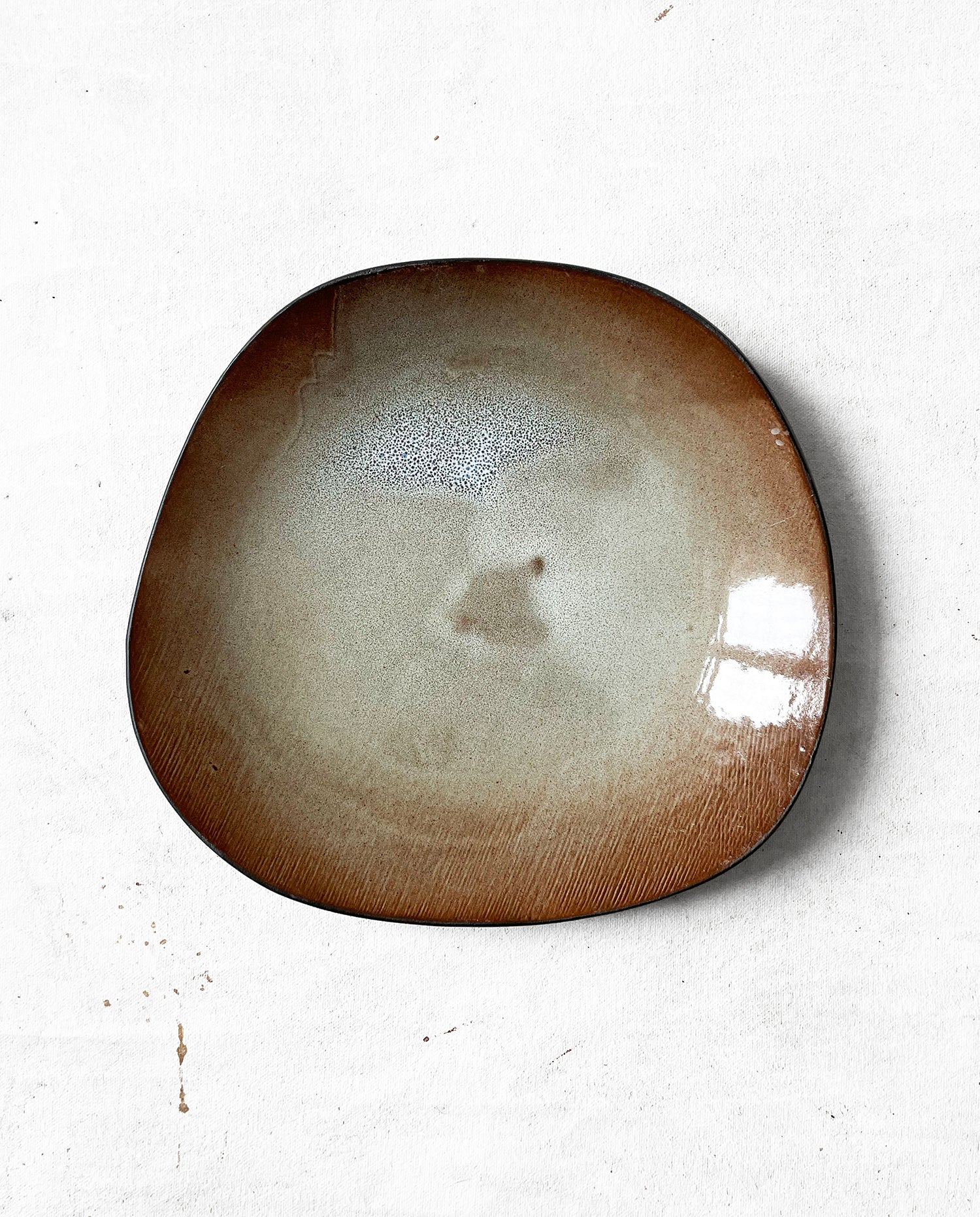 Medium Plate in Rust