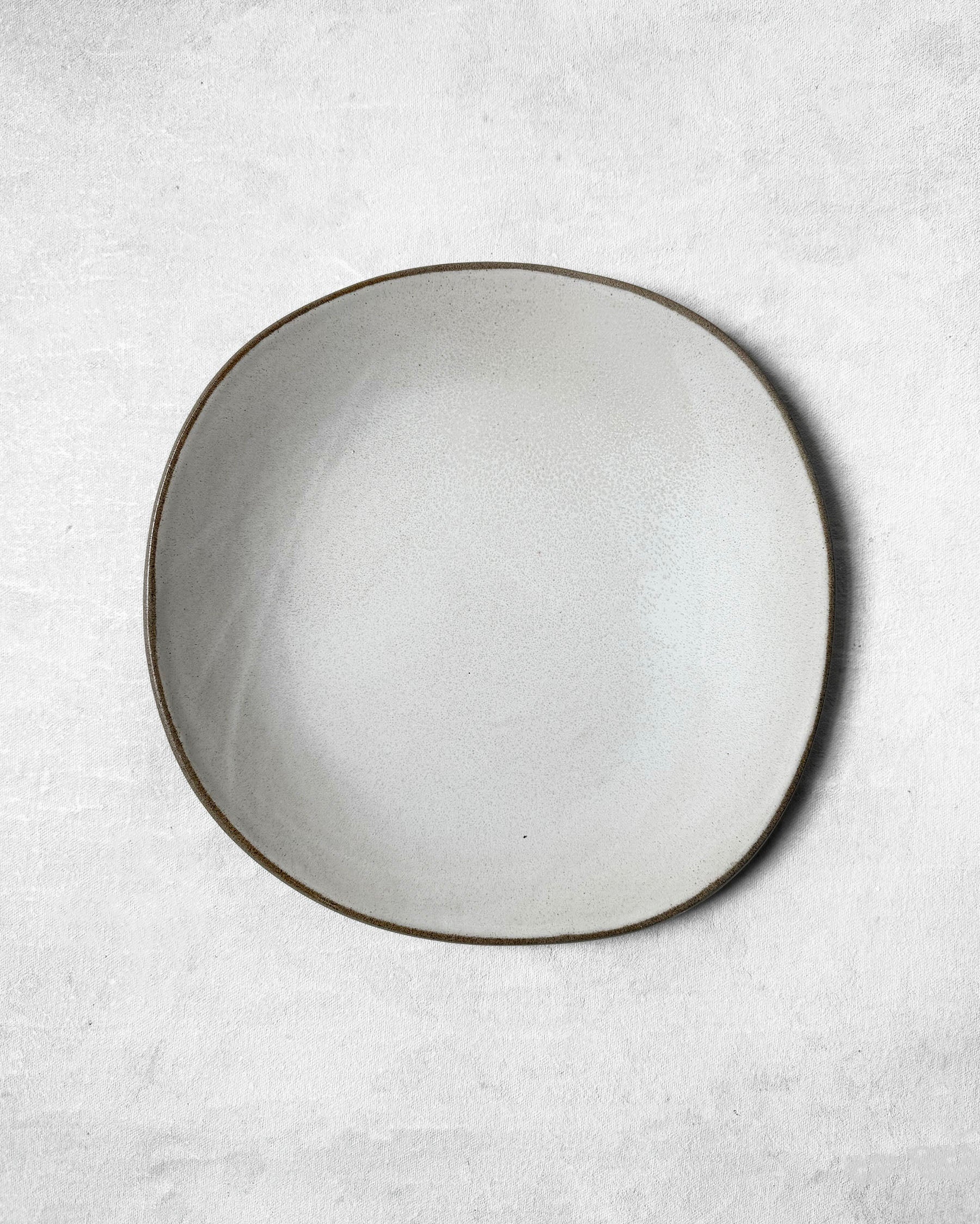 Dinner Plate in Dove
