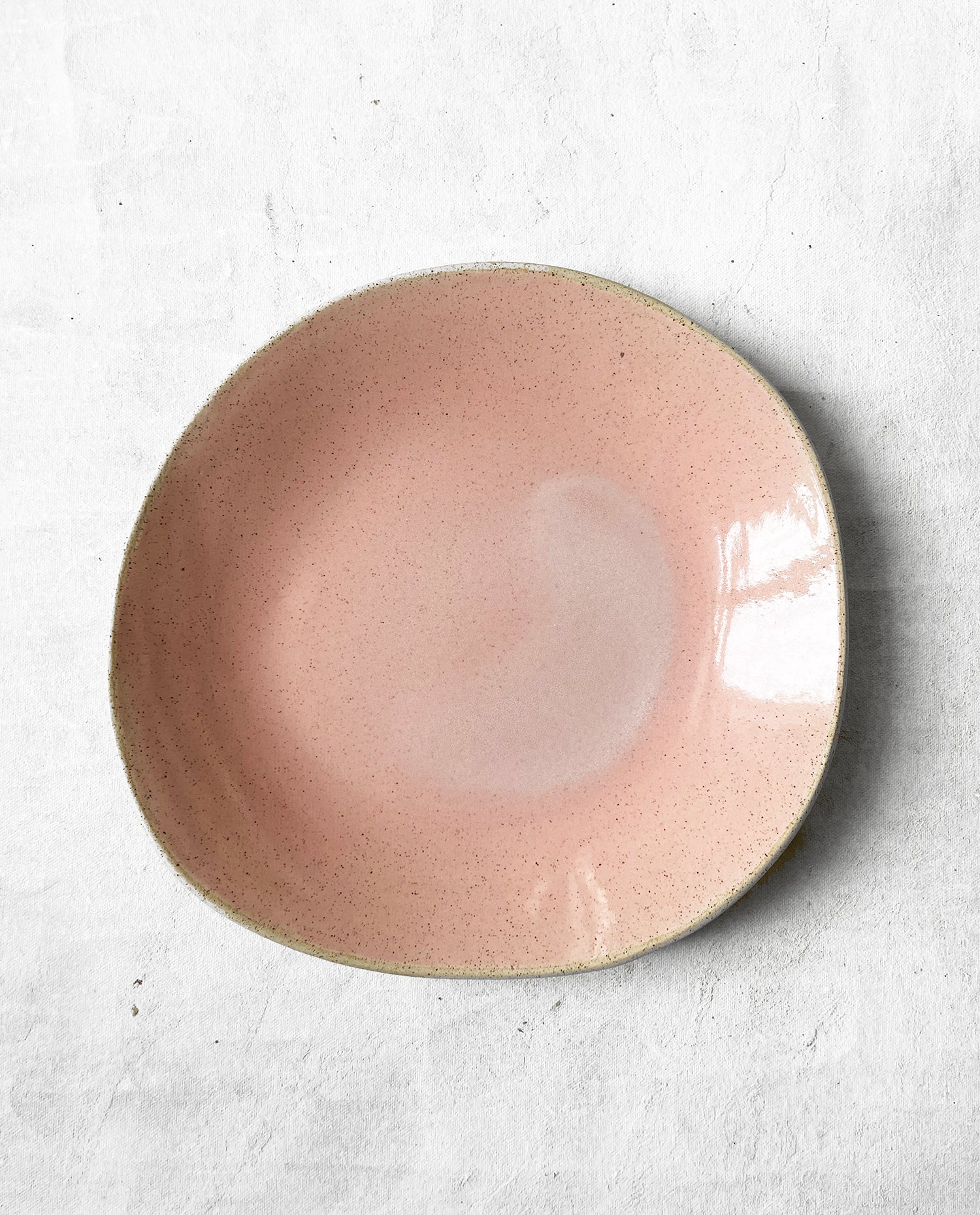 Dinner Plate in Petal Pink
