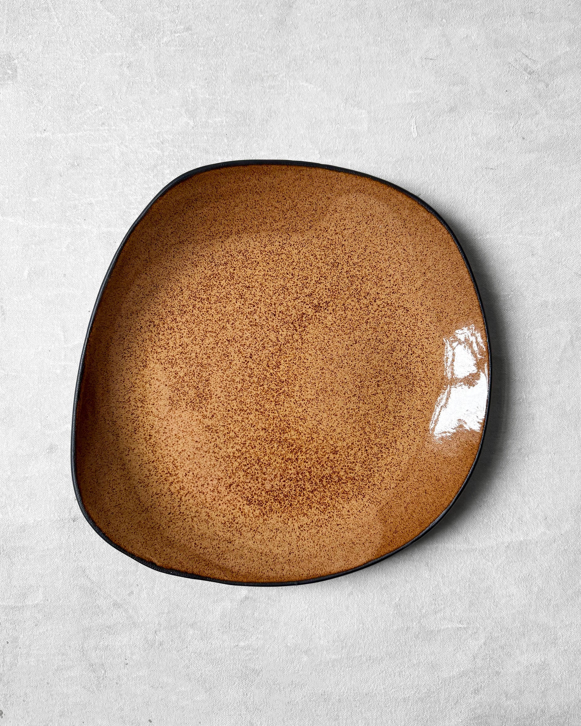 Dinner Plate in Roasted Persimmon