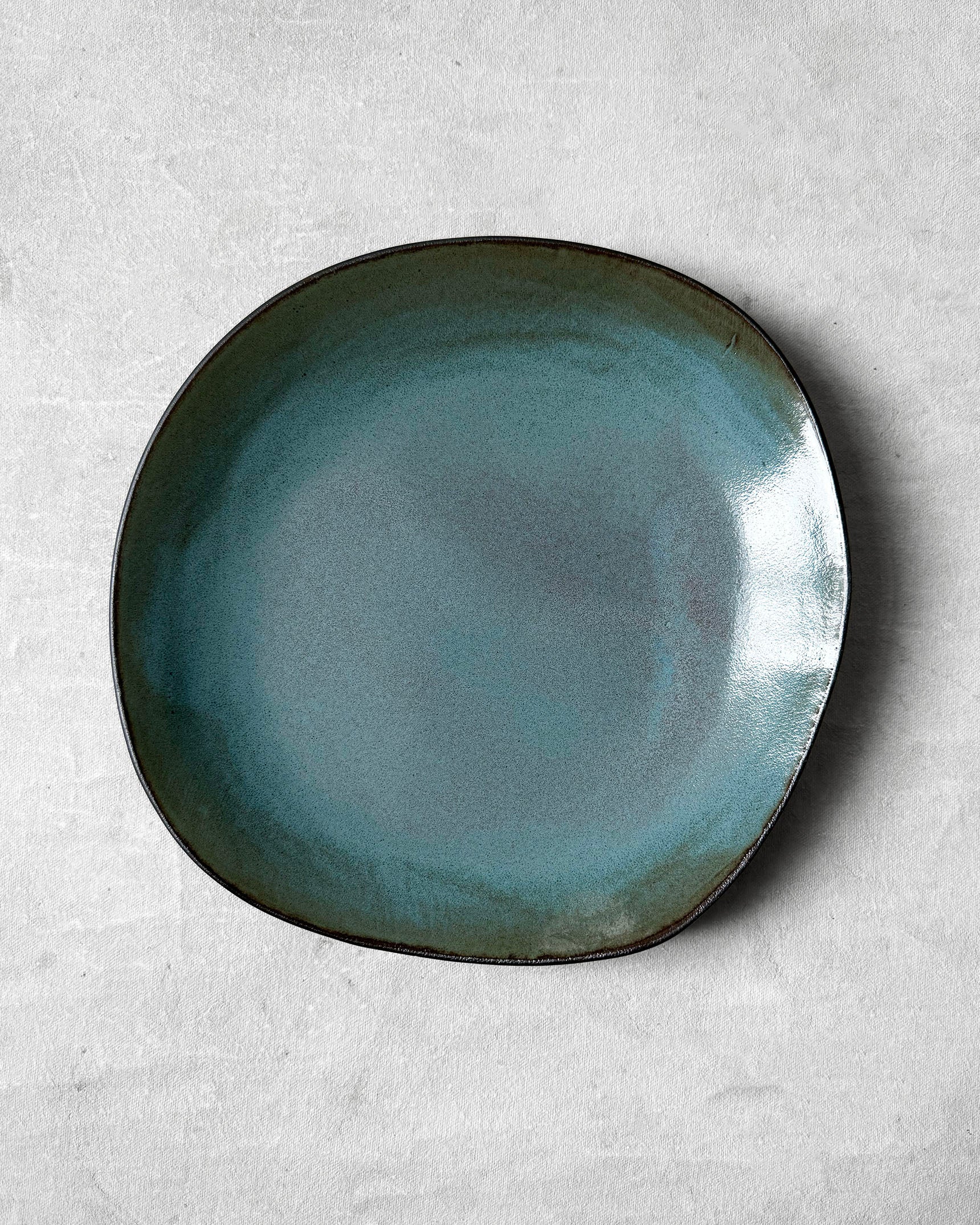 Dinner Plate in Tropical Teal
