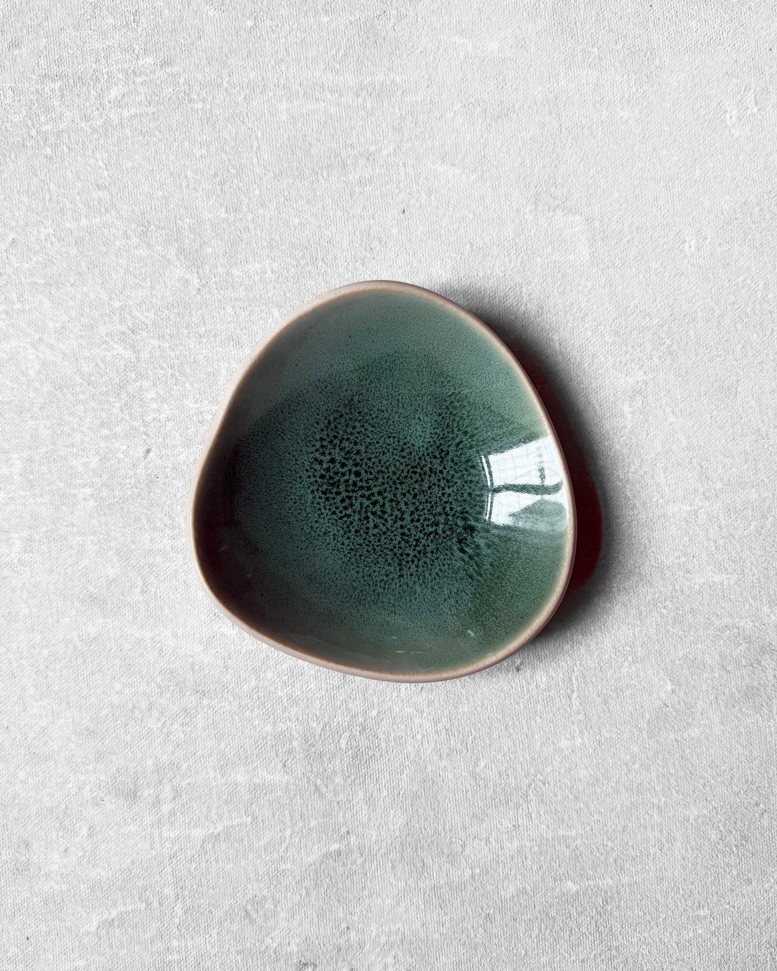 Tapas Plate in Speckled Emerald