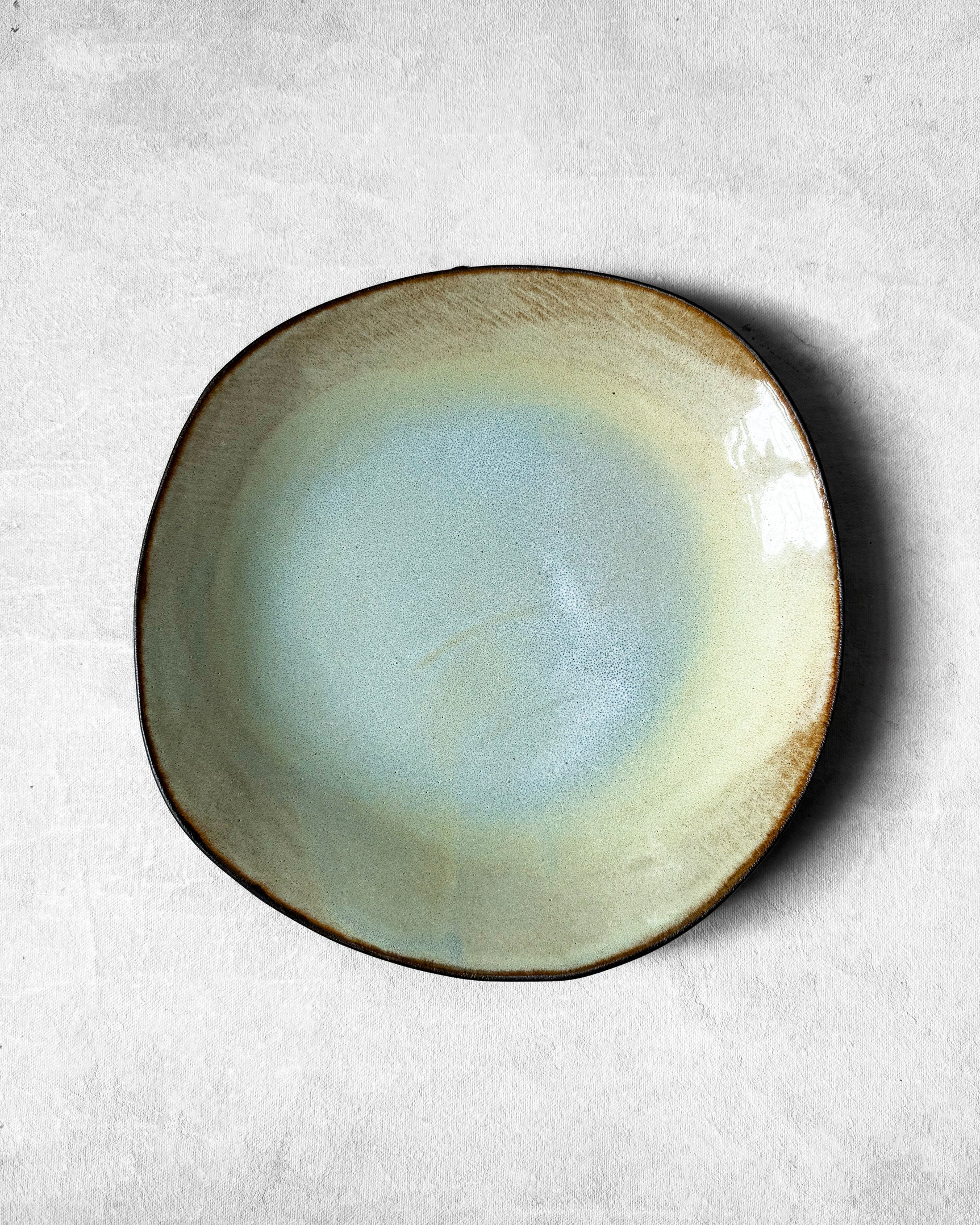 Dinner Plate in Avo Green