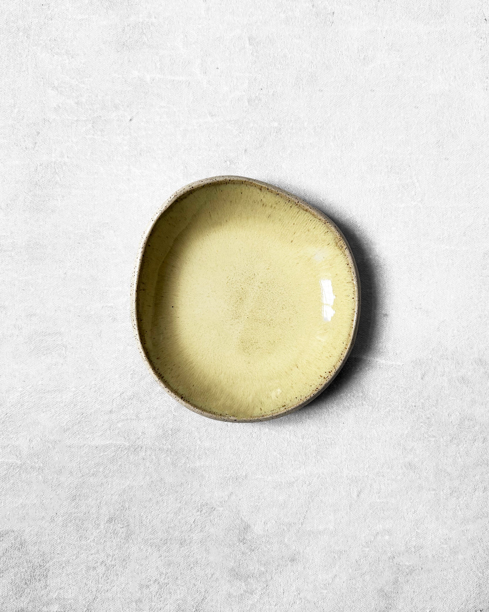 Tapas Plate in Pale Honey