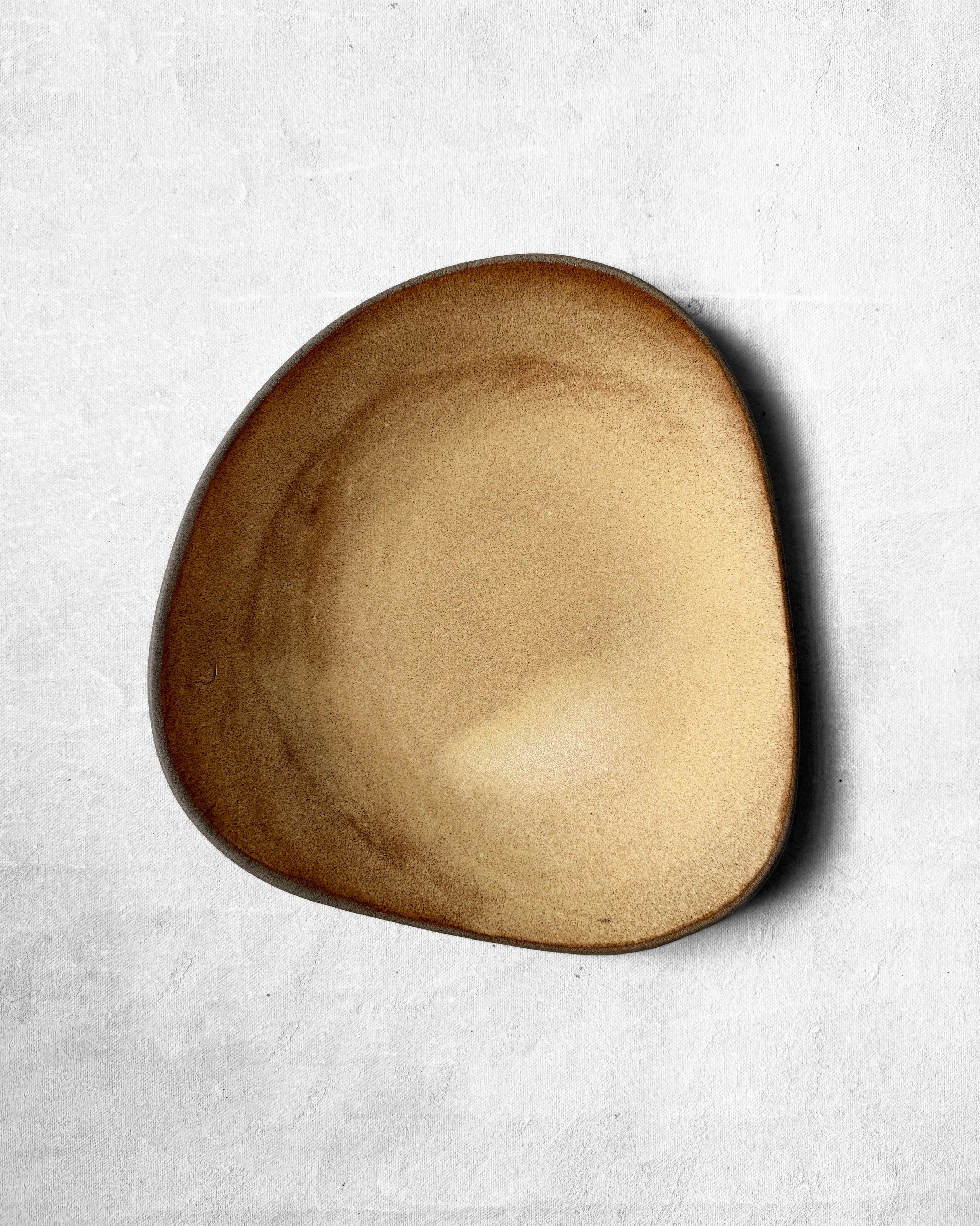 Everyday Plate in Honey