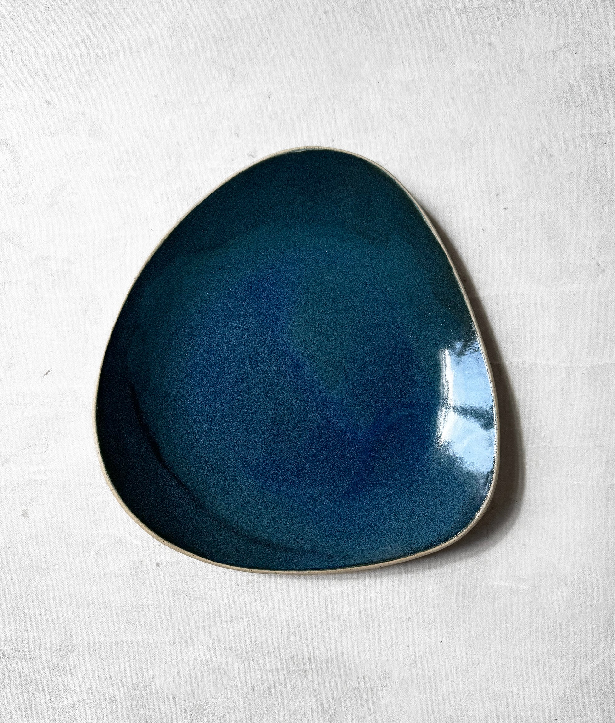 Dinner Plate in Deep Jade Green