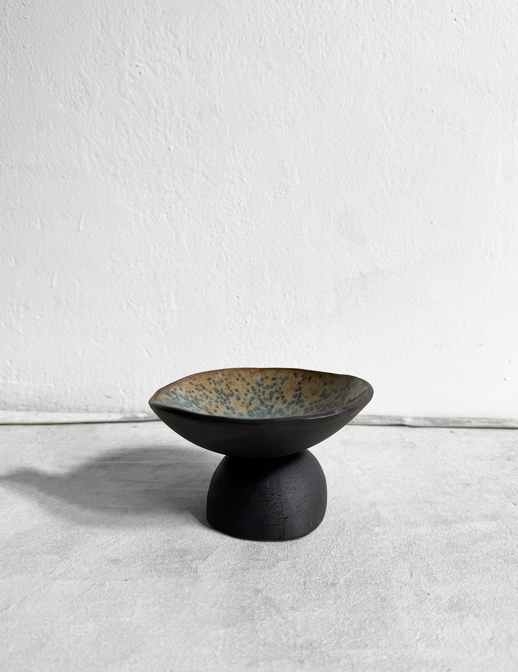 Balance Bowl in Spotted Blue