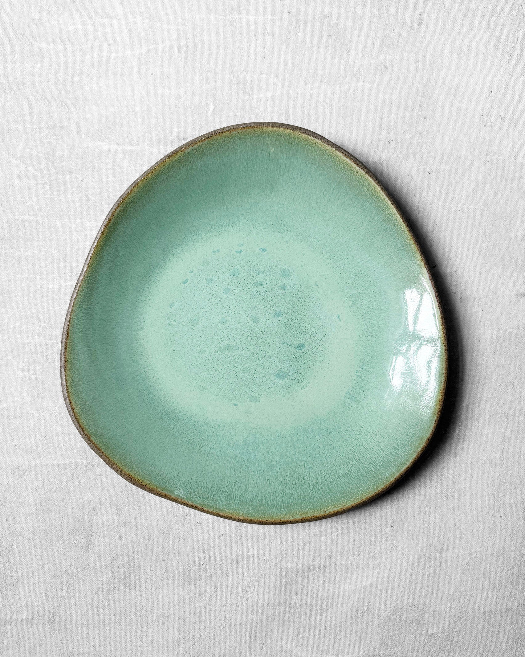 Dinner Plate in Avo Green