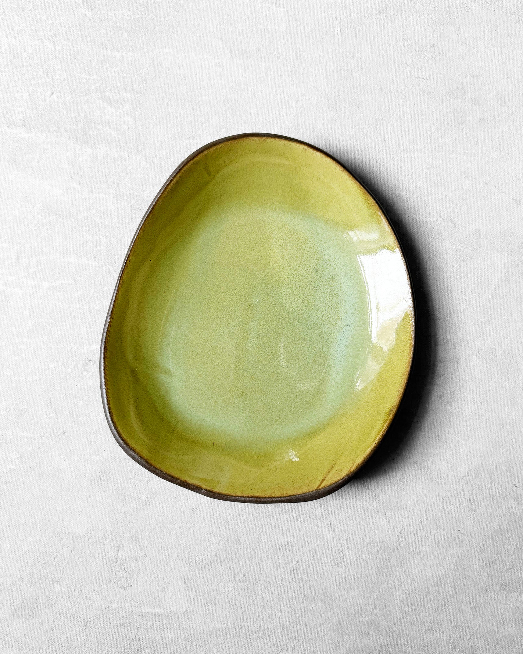 Dessert Plate in Avo
