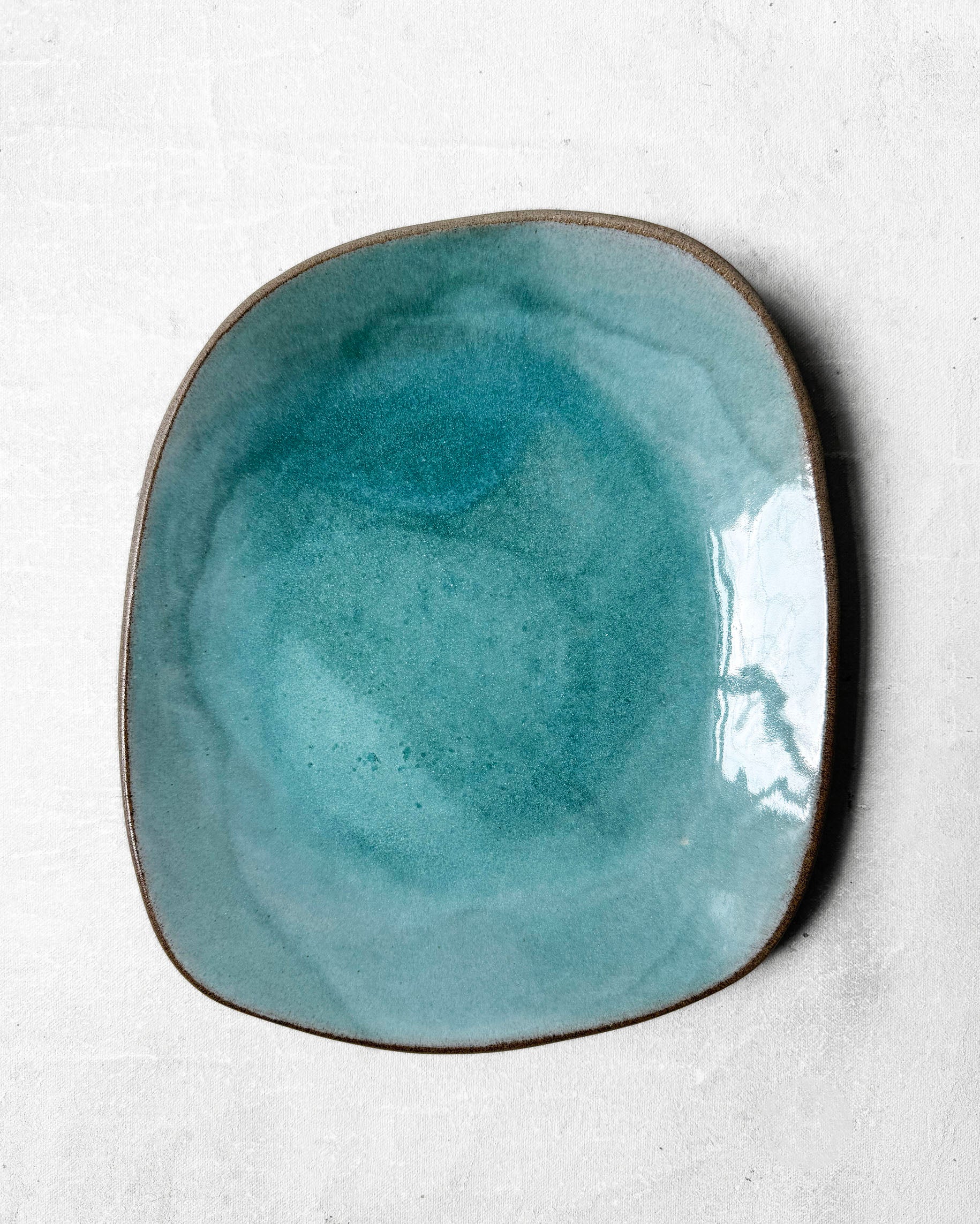 Dinner Plate in Lagoon