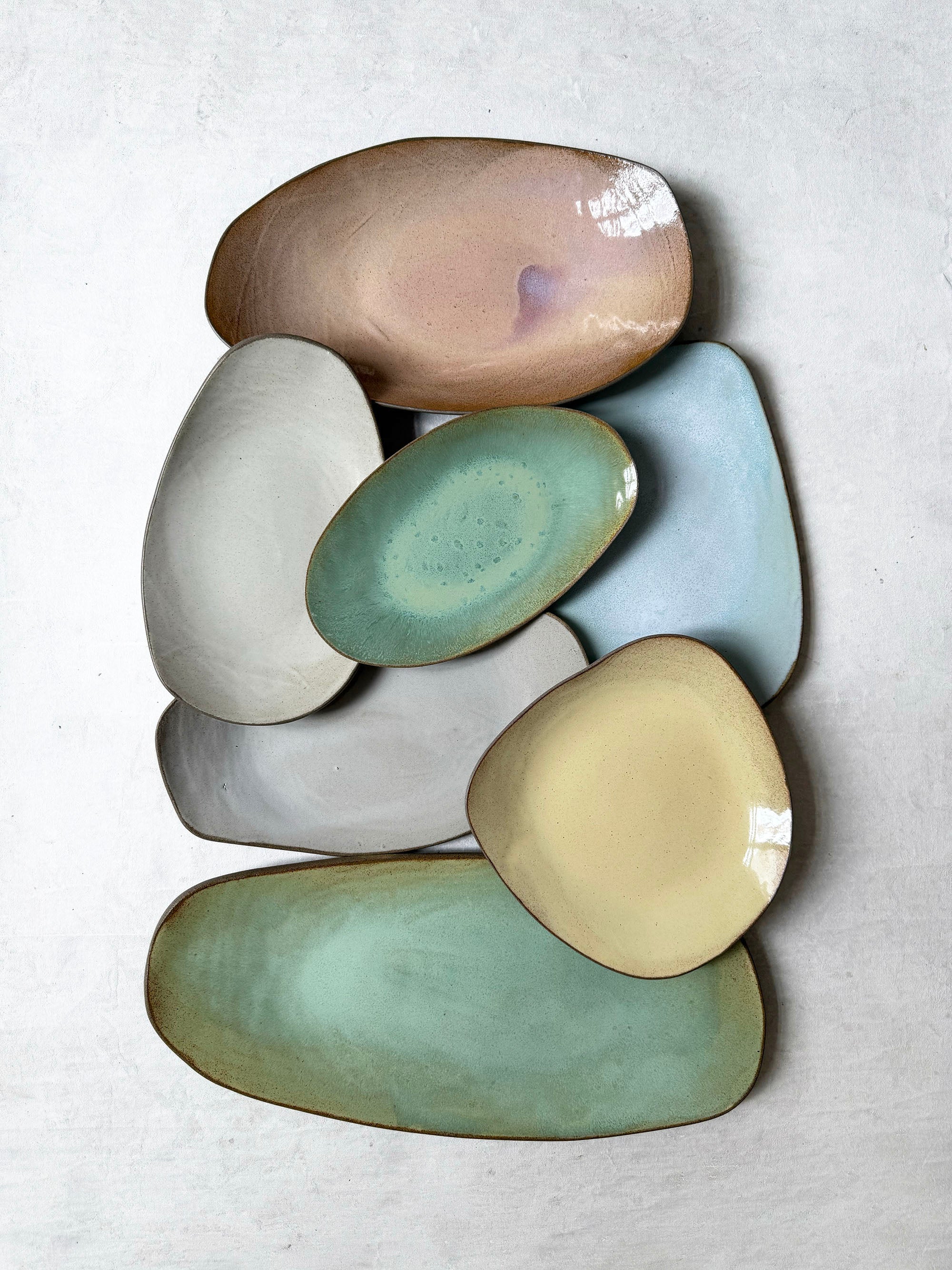 Large Serving Platter in Green Aquarelle
