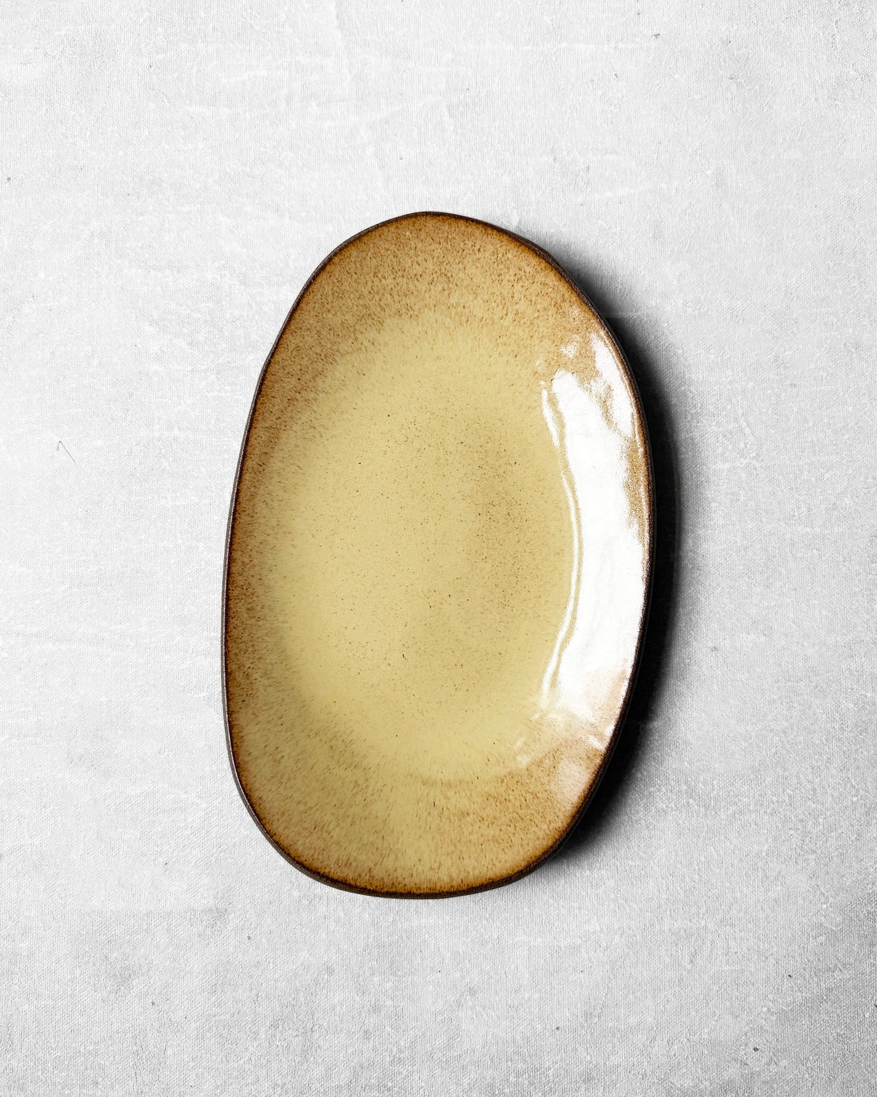 Small Serving Platter in Honey