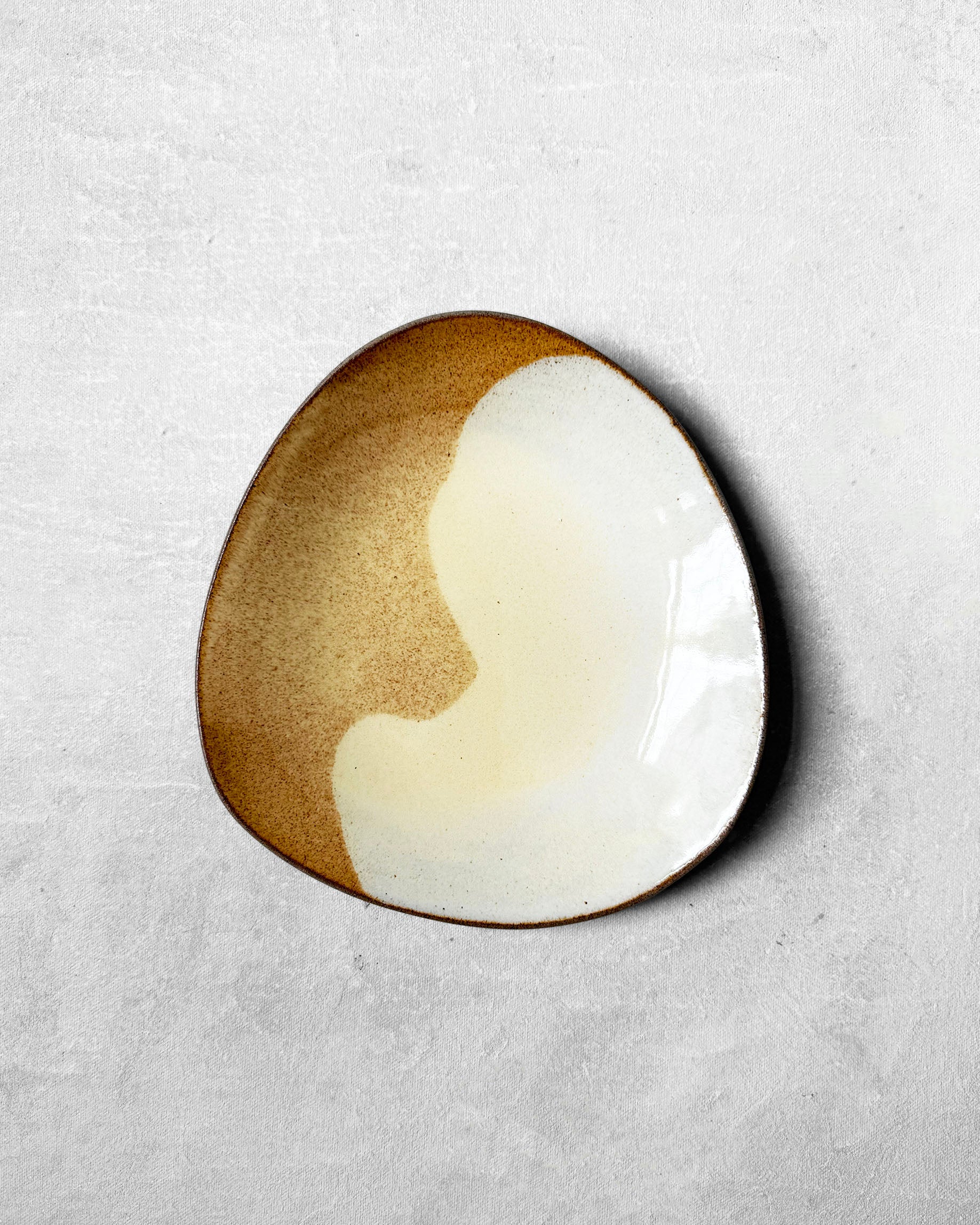Dessert Plate in Honey Ripple