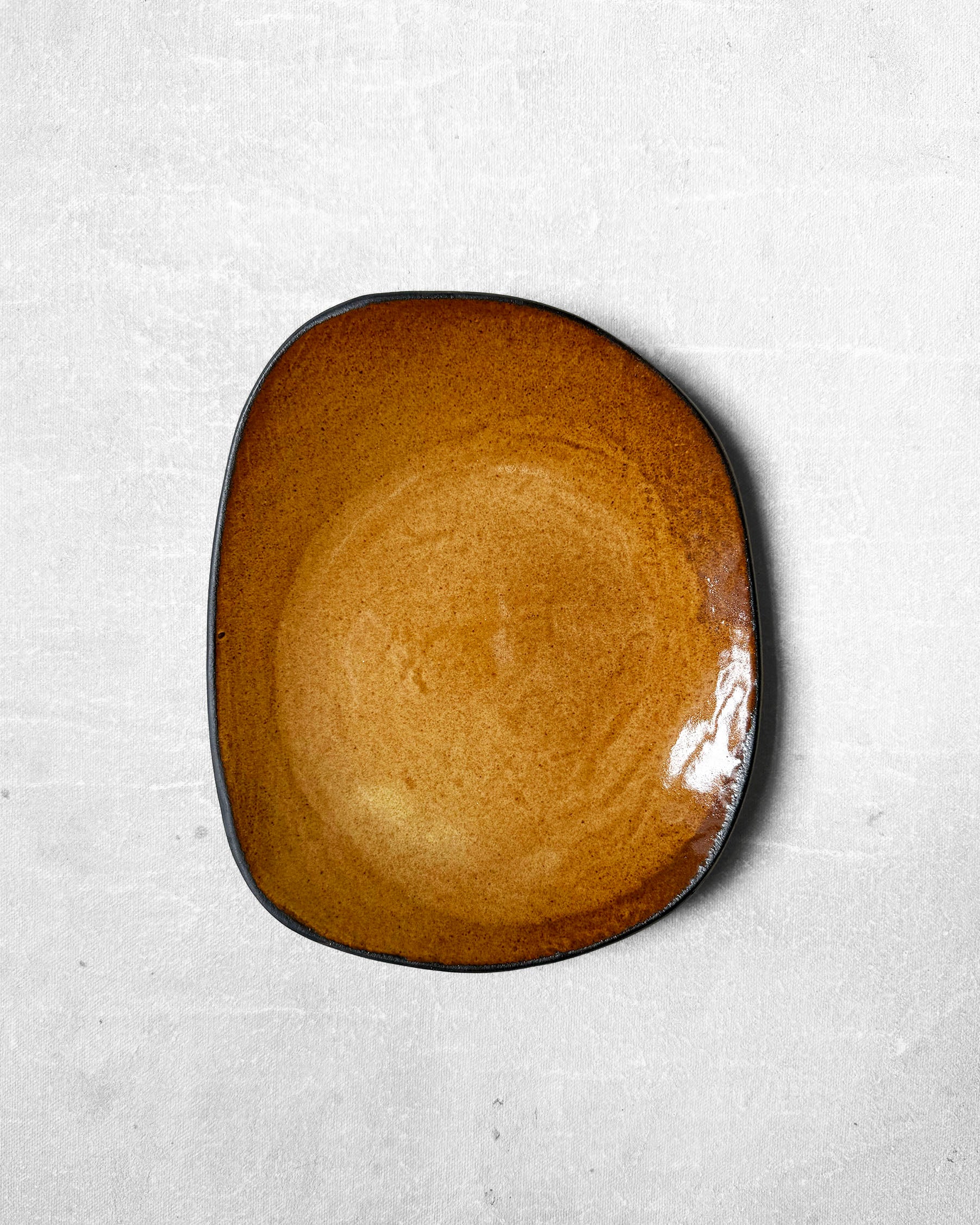 Dessert Plate in Burnt Honey